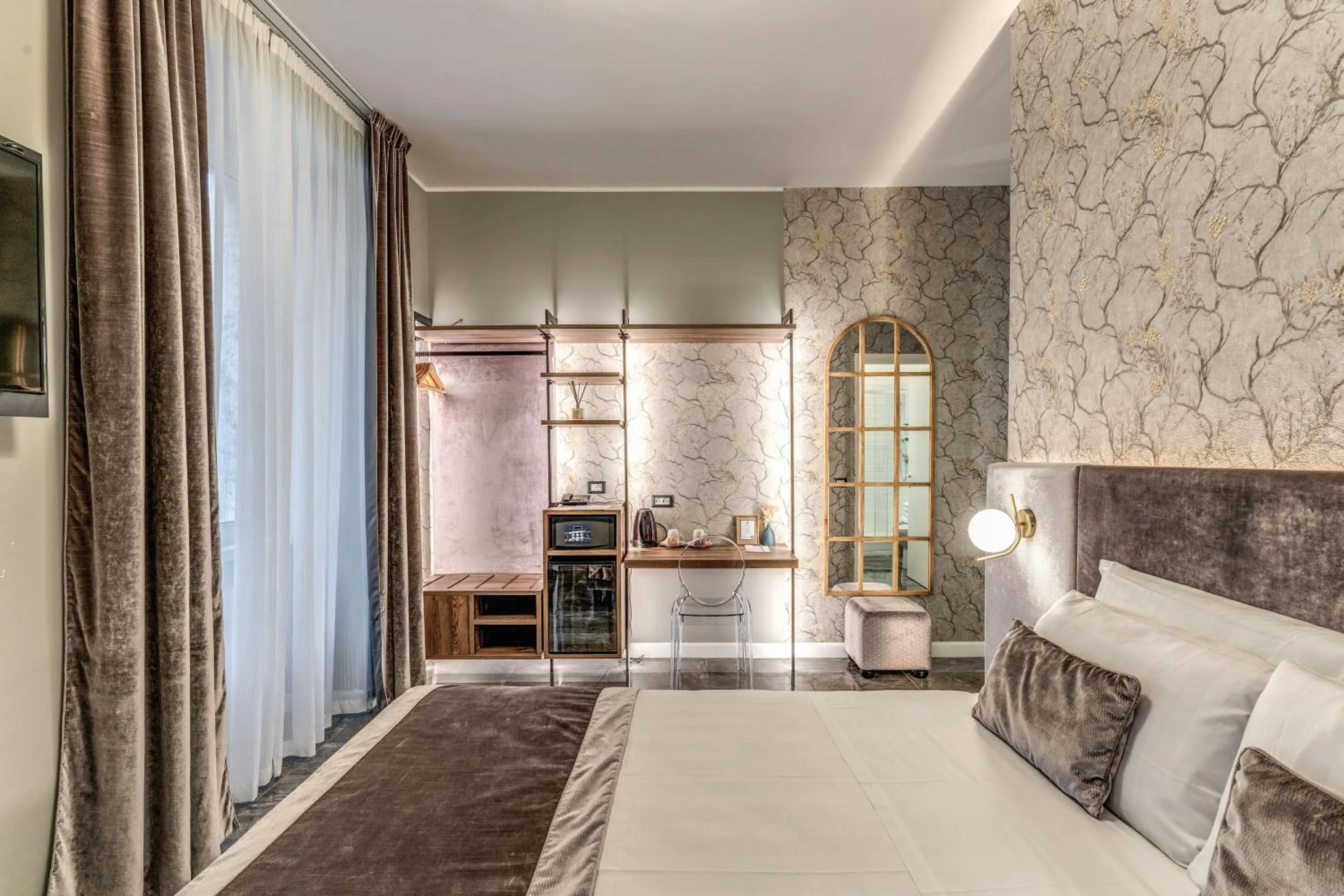 Bedroom, Bed in Apollo Boutique Hotel