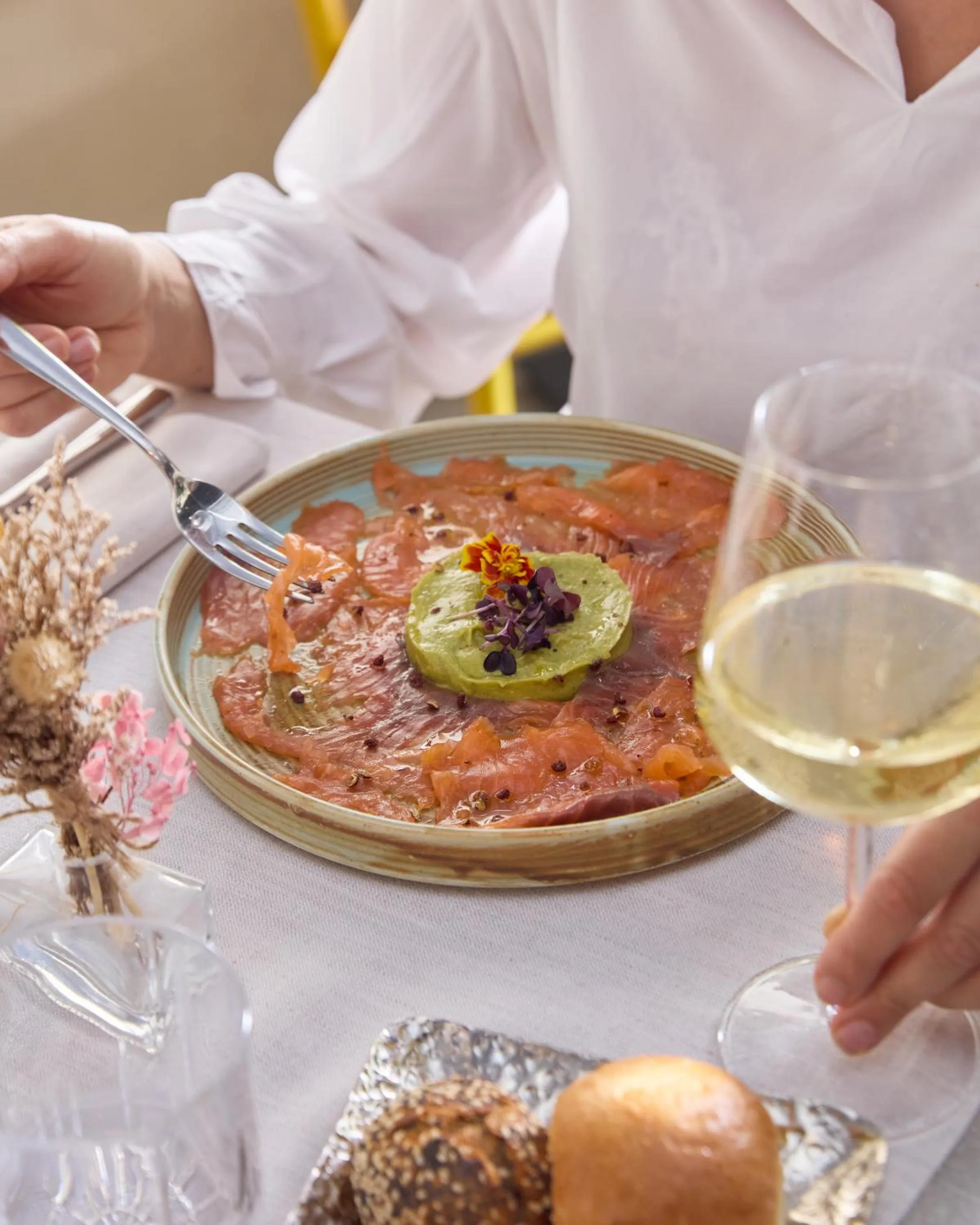 Restaurant/places to eat in Apollo Boutique Hotel