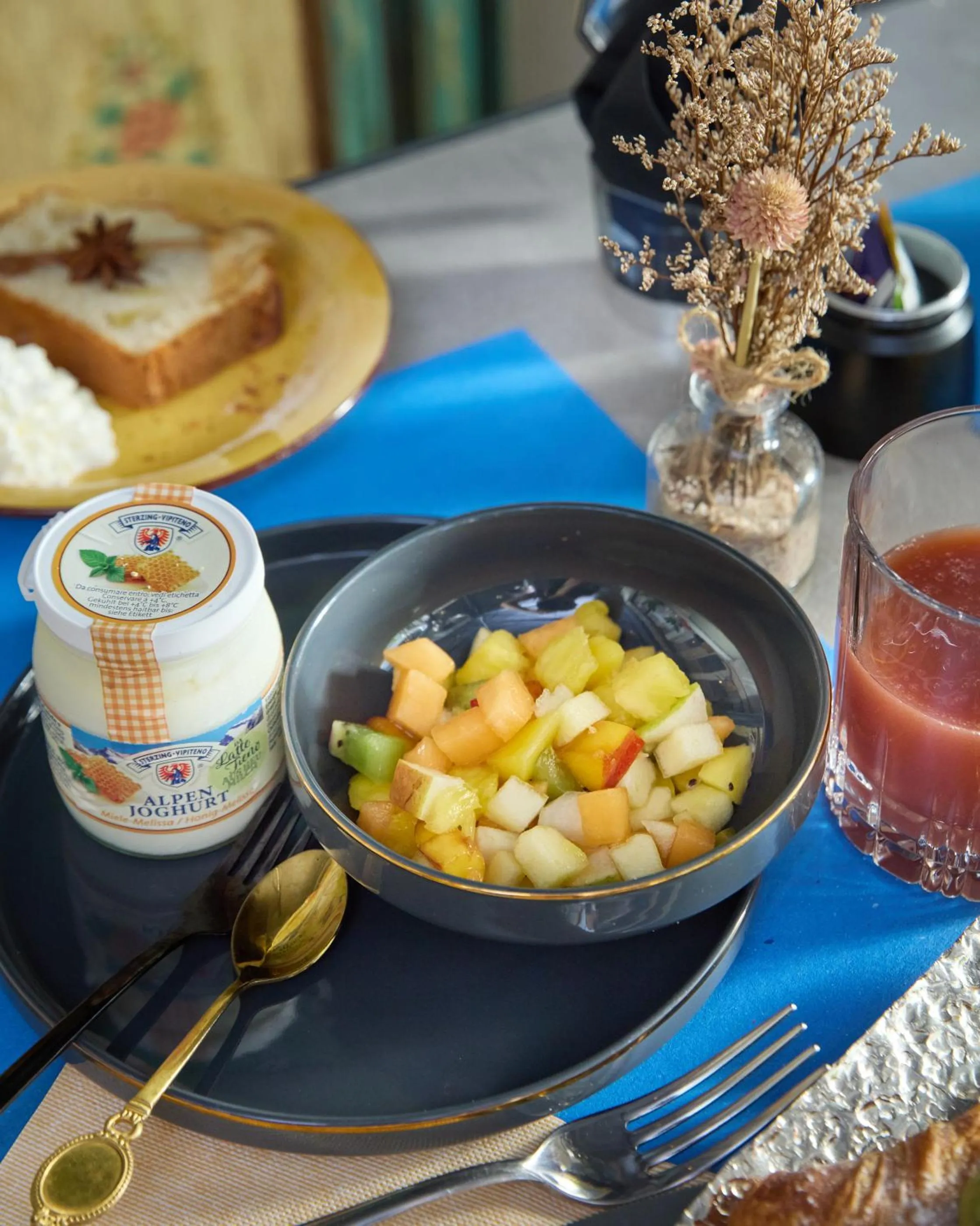 Breakfast in Apollo Boutique Hotel