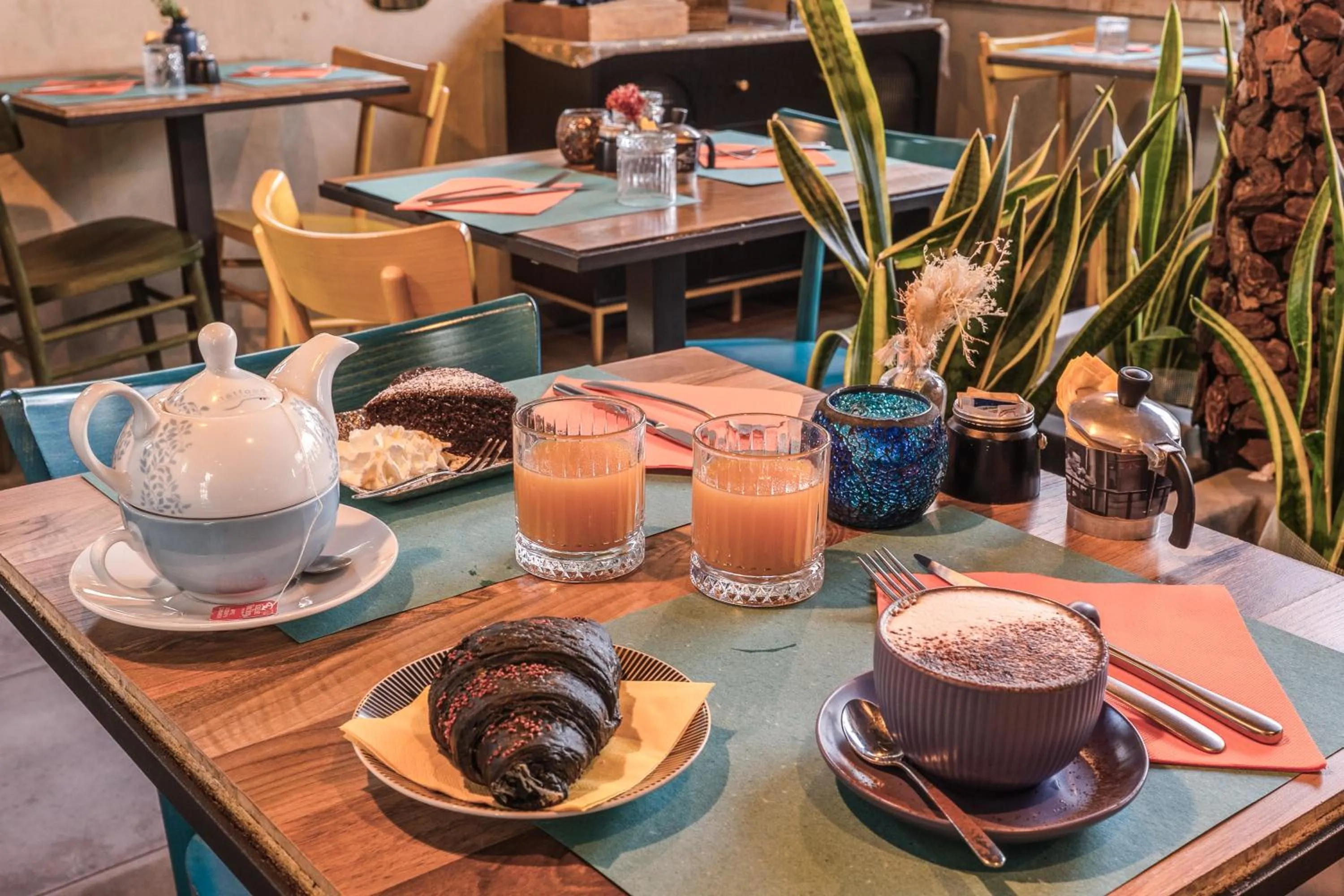 Breakfast in Apollo Boutique Hotel