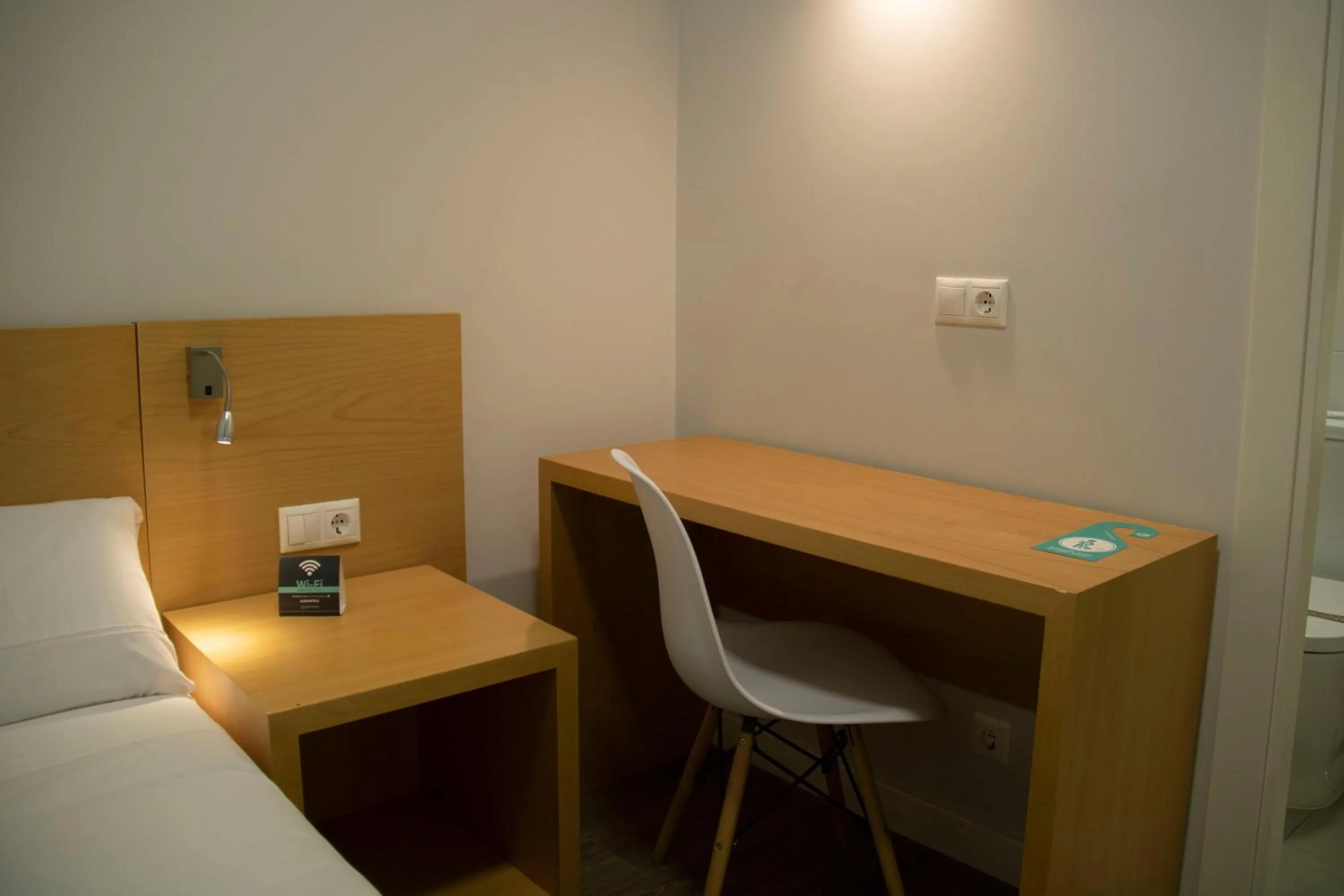 Bedroom in Alda Alborán Rooms