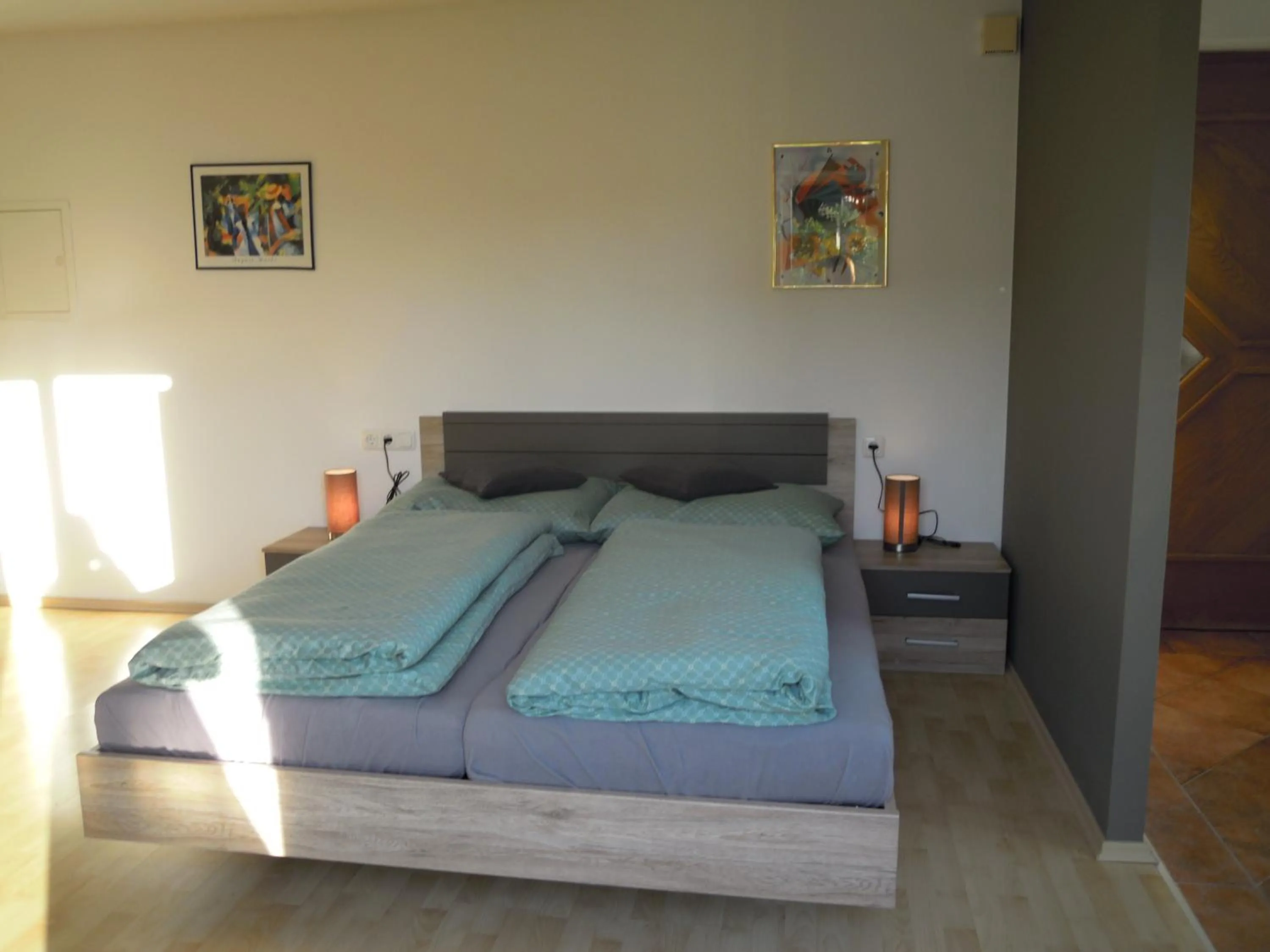 Bed in Foidl Simon