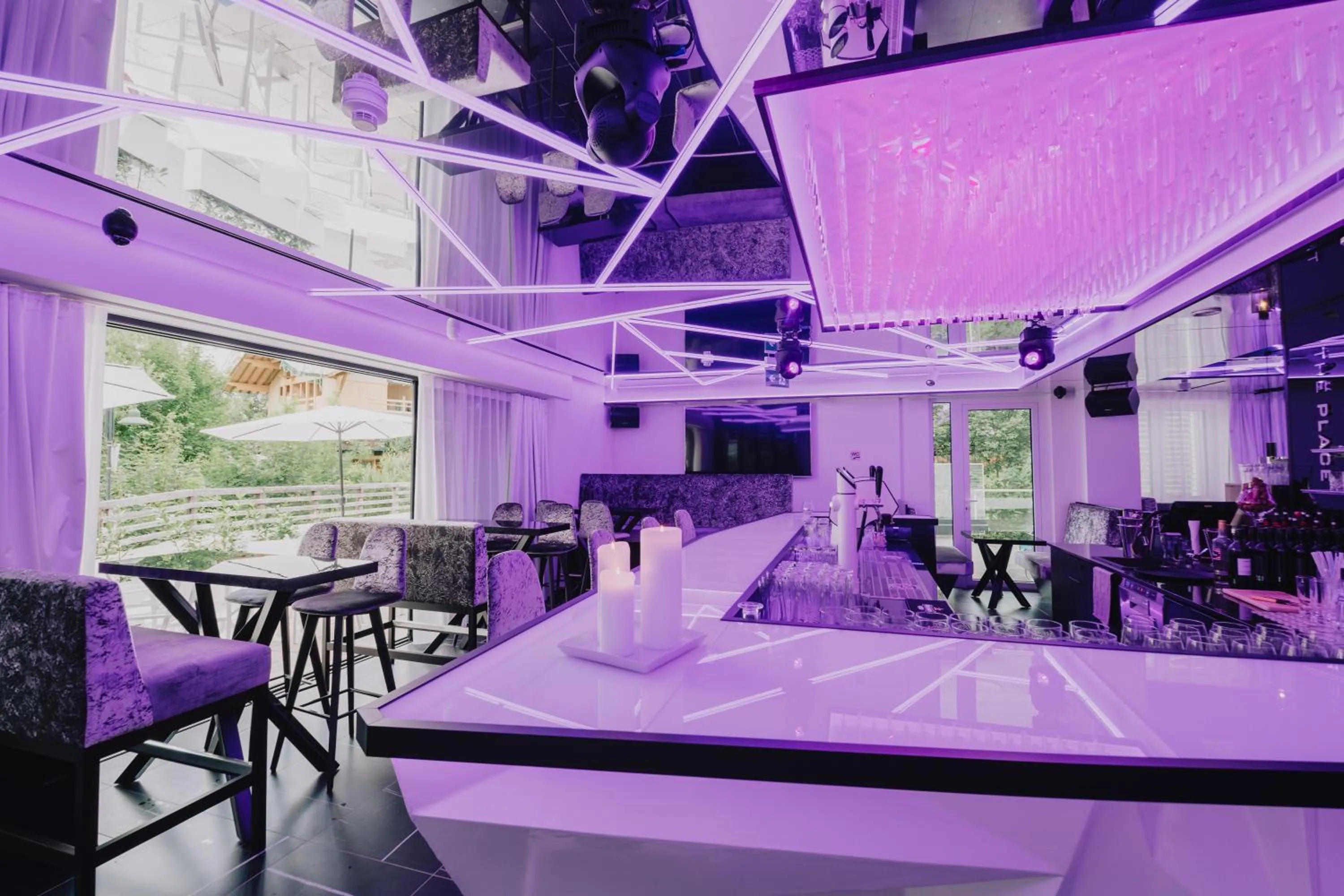 Lounge or bar in The Place Boutique & Design Hotel Flachau