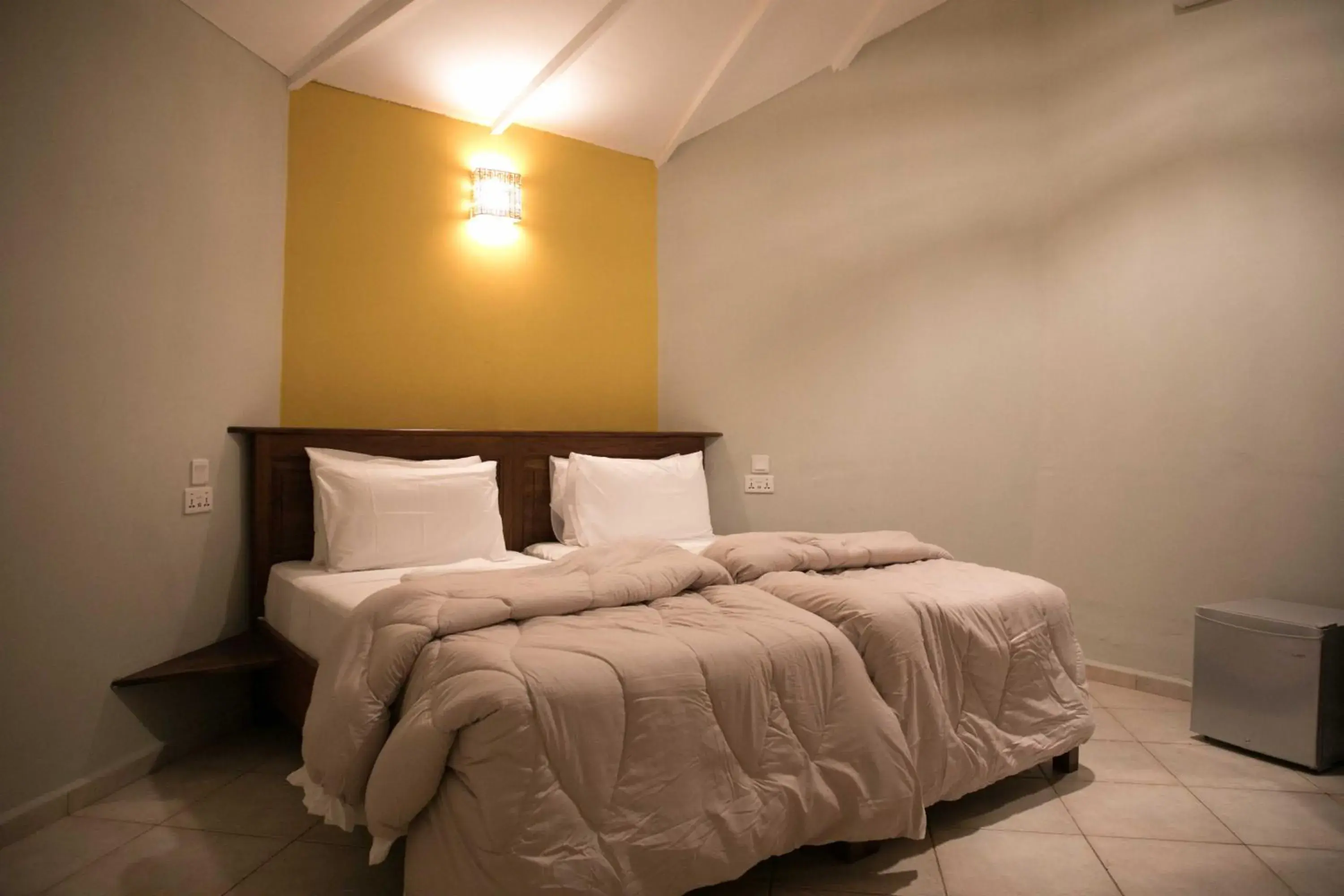 Bedroom, Bed in Tropic Garden Hotel Bedroom, Bed in Tropic Garden Hotel