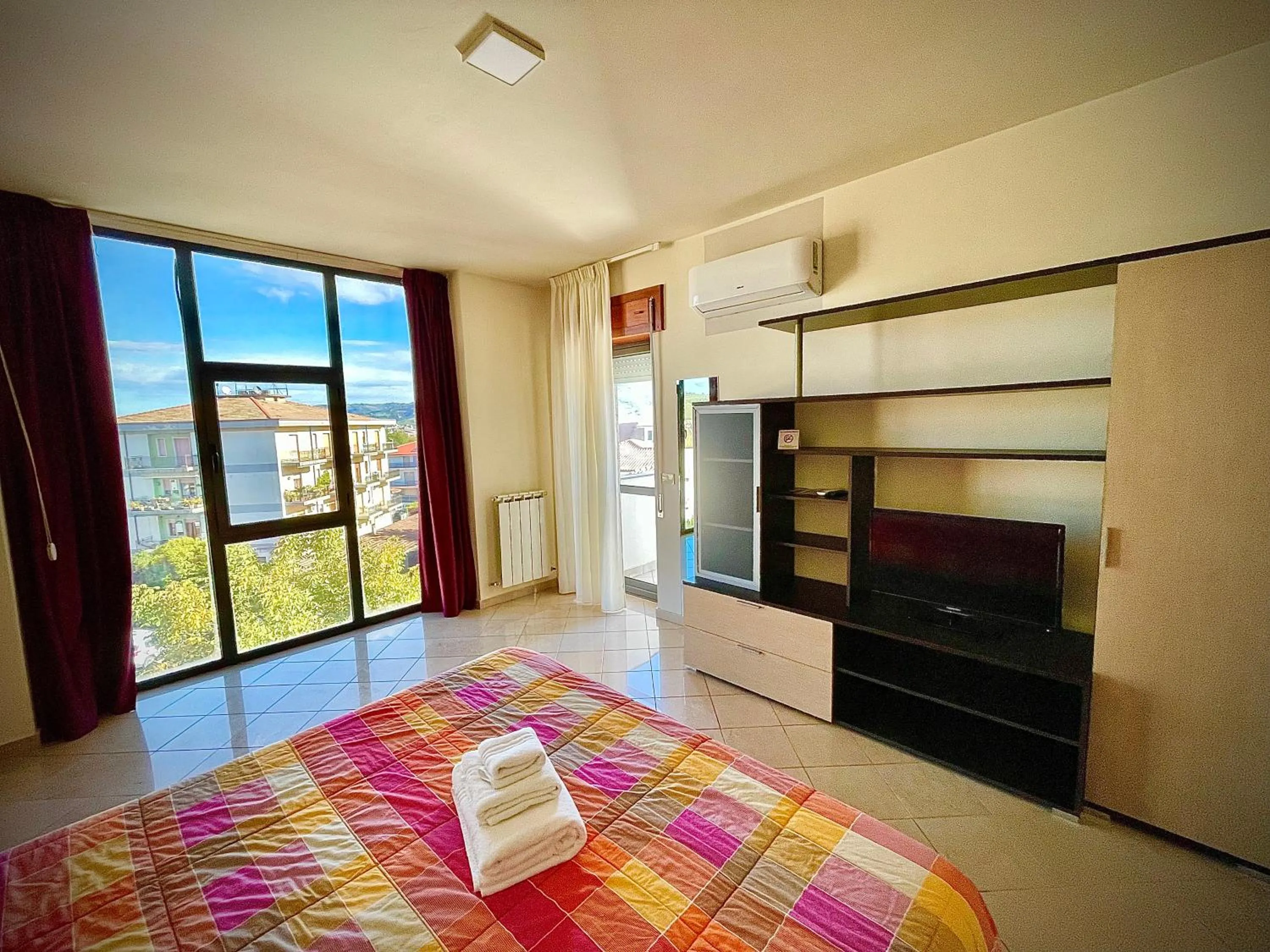 Bed in Hotel Le Ceramiche