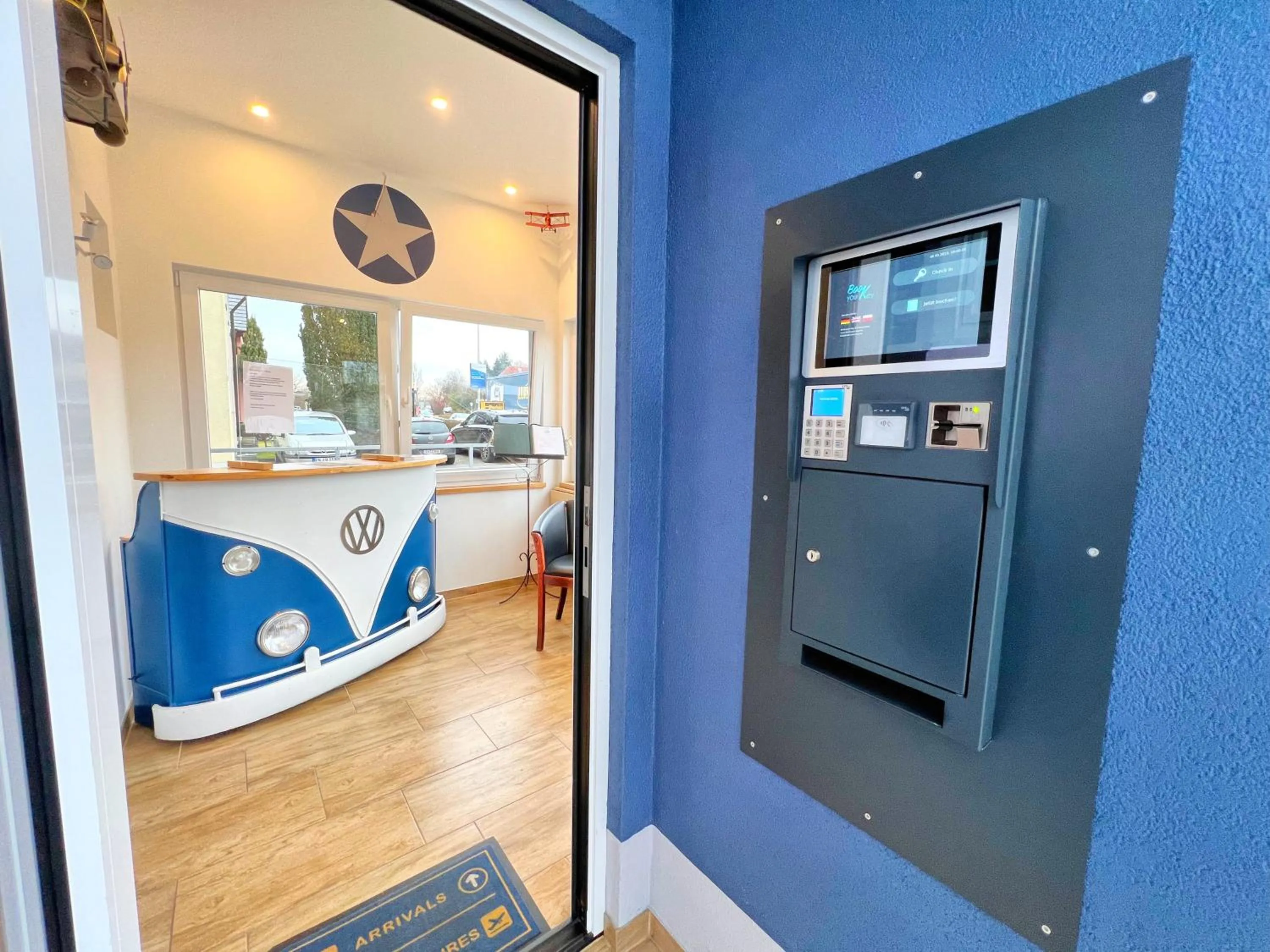 Facade/entrance in BnB Fliegerhaeusle Hagnau 24h Self Check In