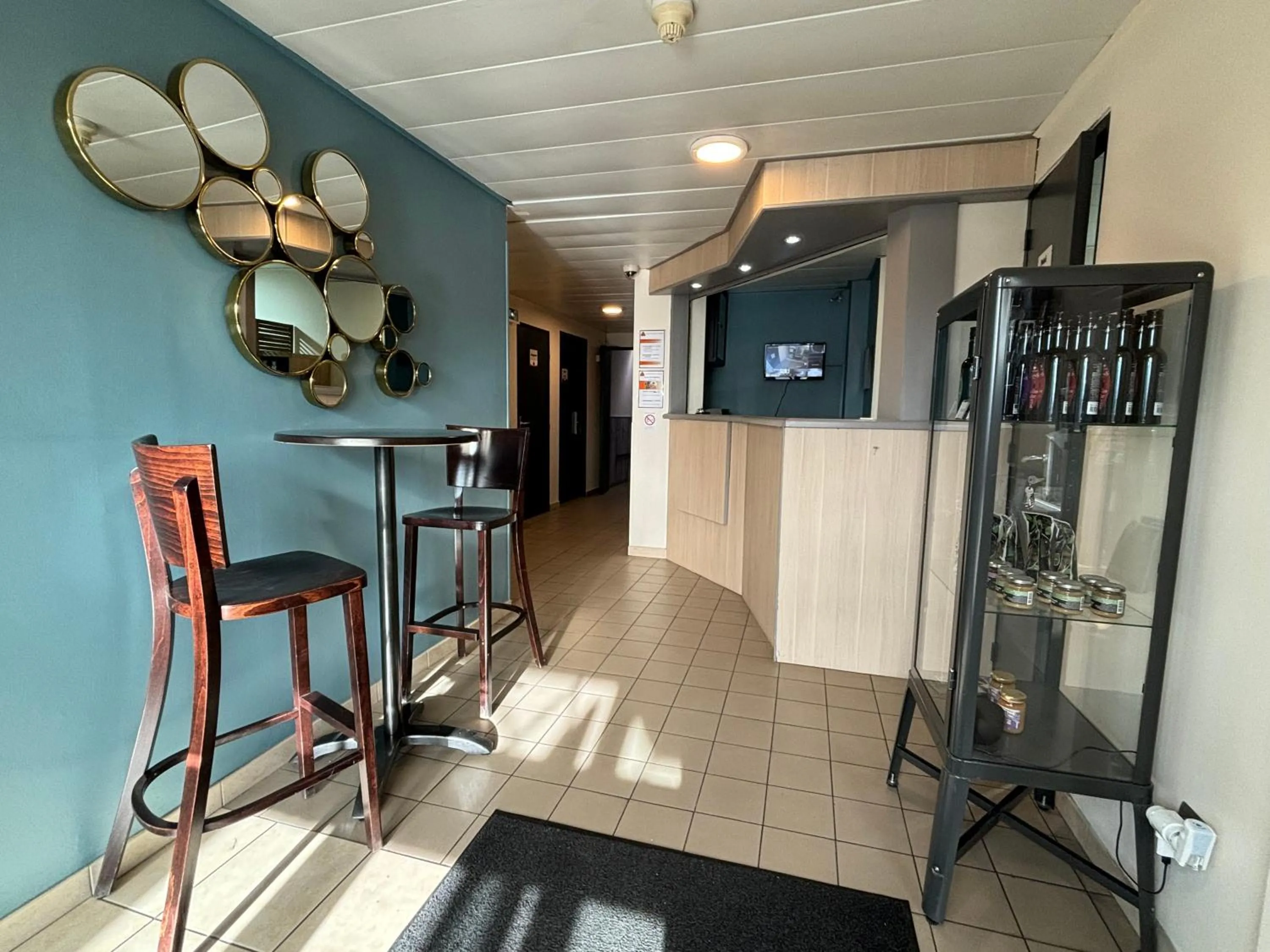 Property building in Face West Le Pontet