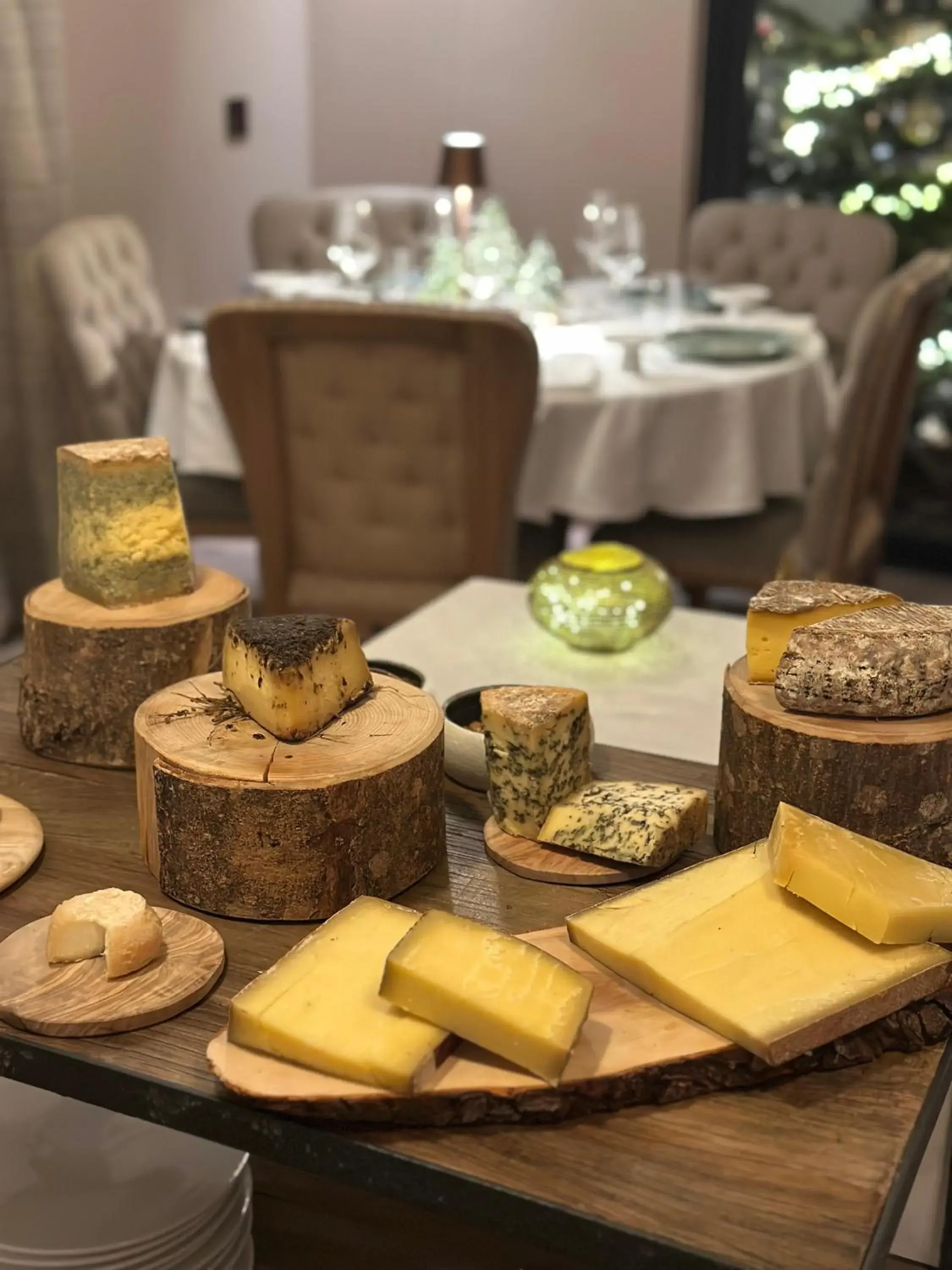 Restaurant/places to eat in Hotel Le V de Vaujany Restaurant/places to eat in Hotel Le V de Vaujany