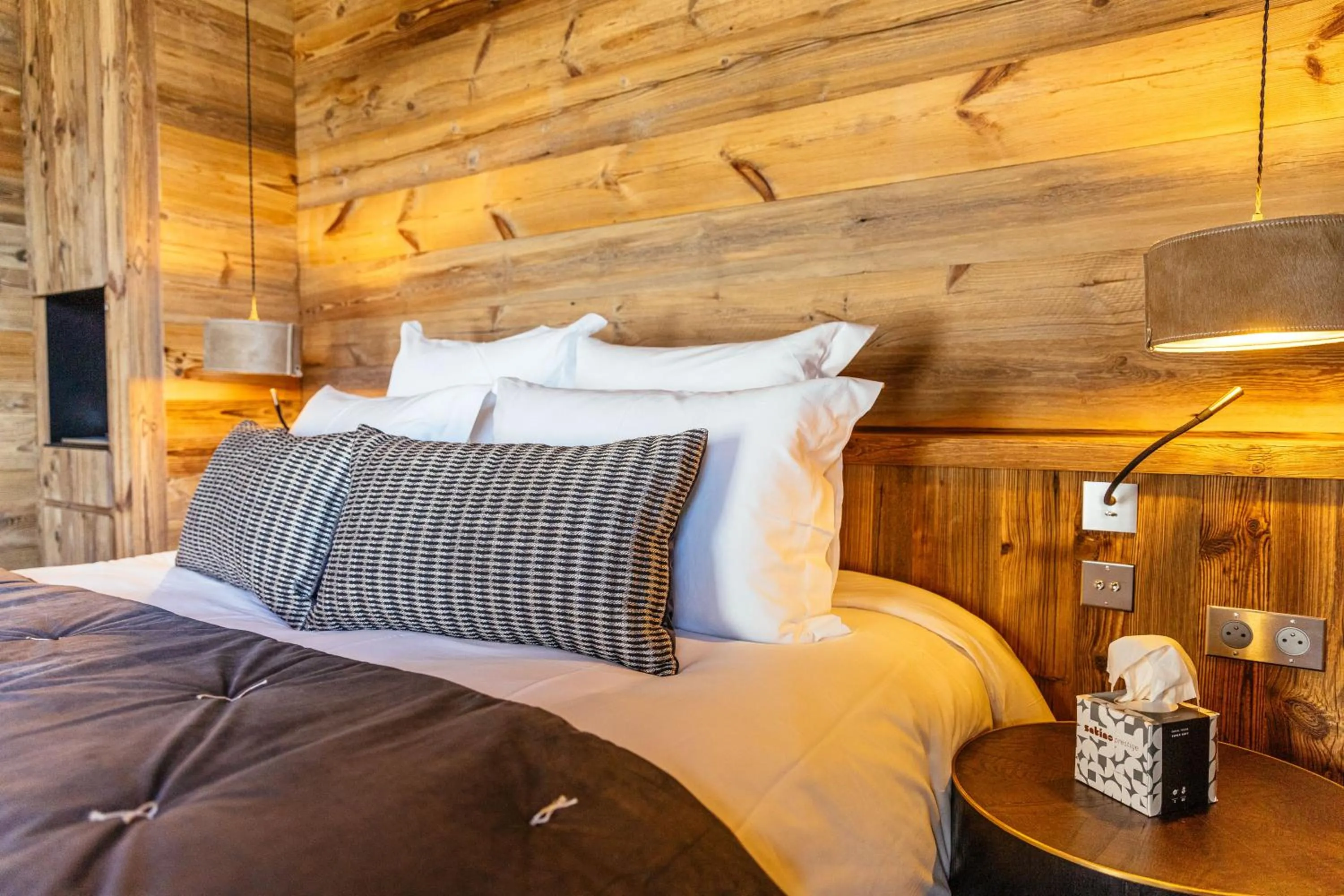 Bed in Hotel Le V de Vaujany