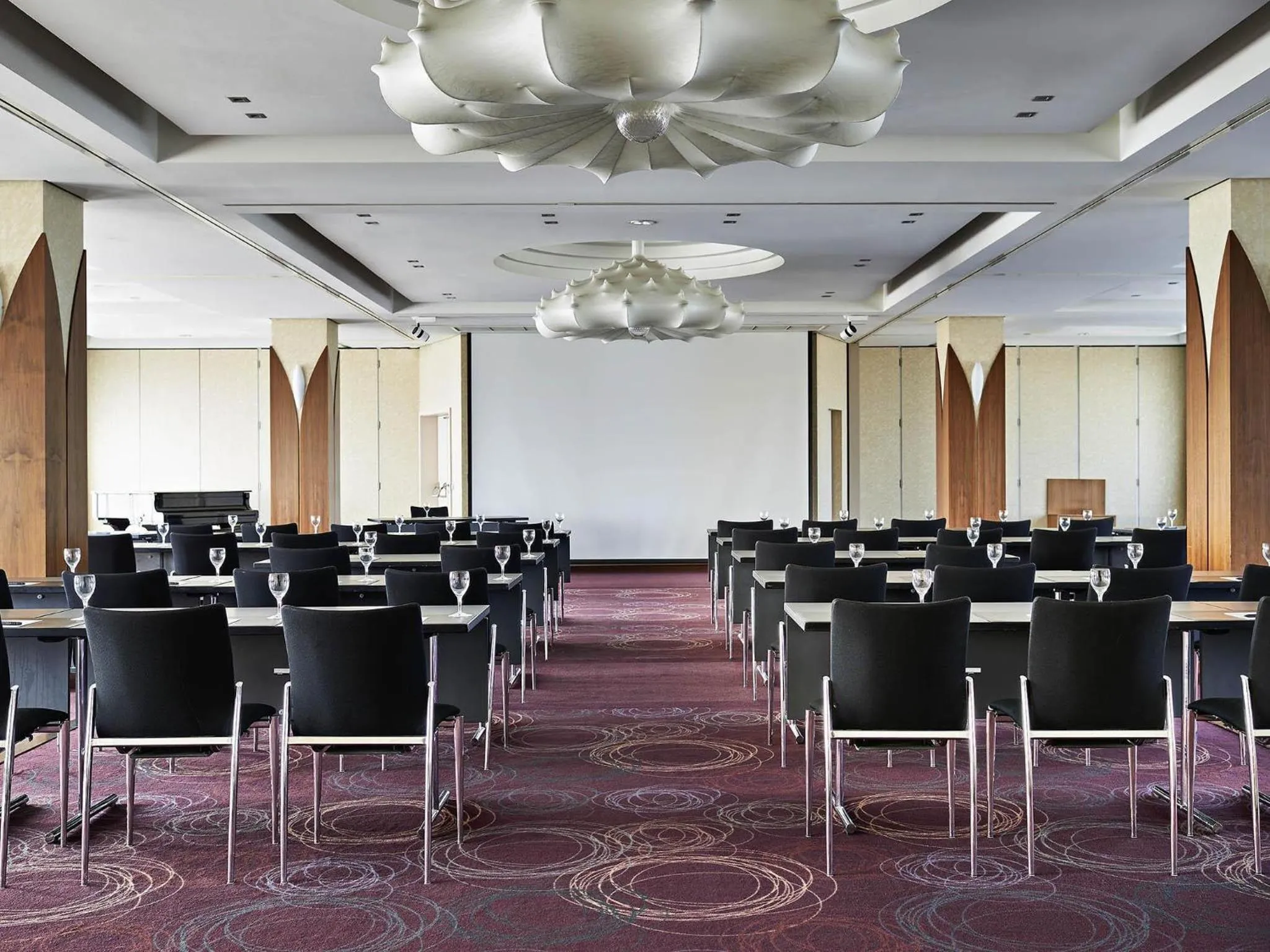 Meeting/conference room in Pullman Cologne