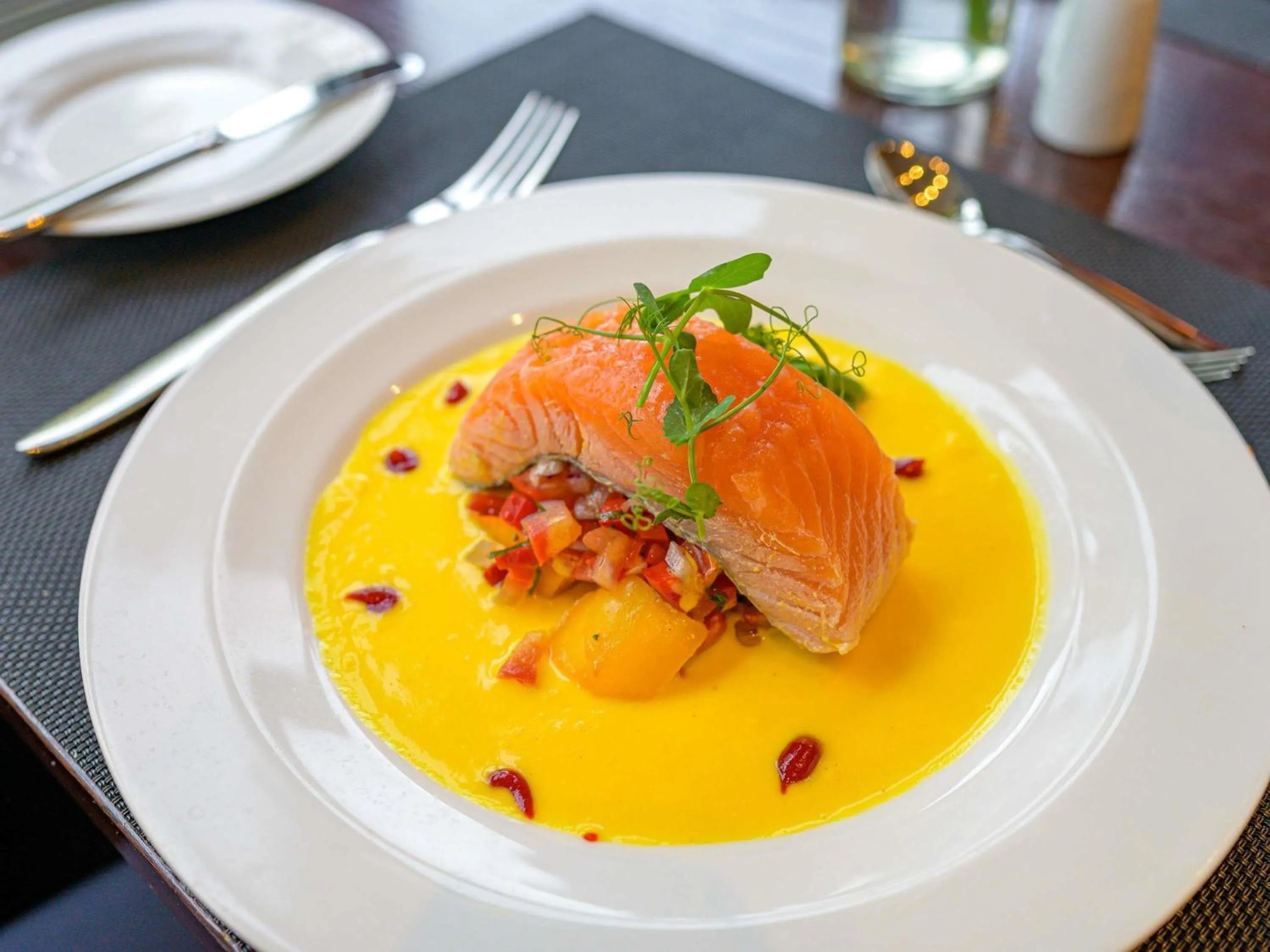 Restaurant/places to eat in Pullman Cologne