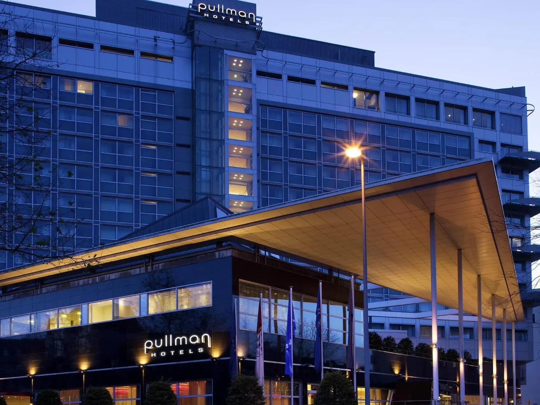 Property building in Pullman Cologne Property building in Pullman Cologne