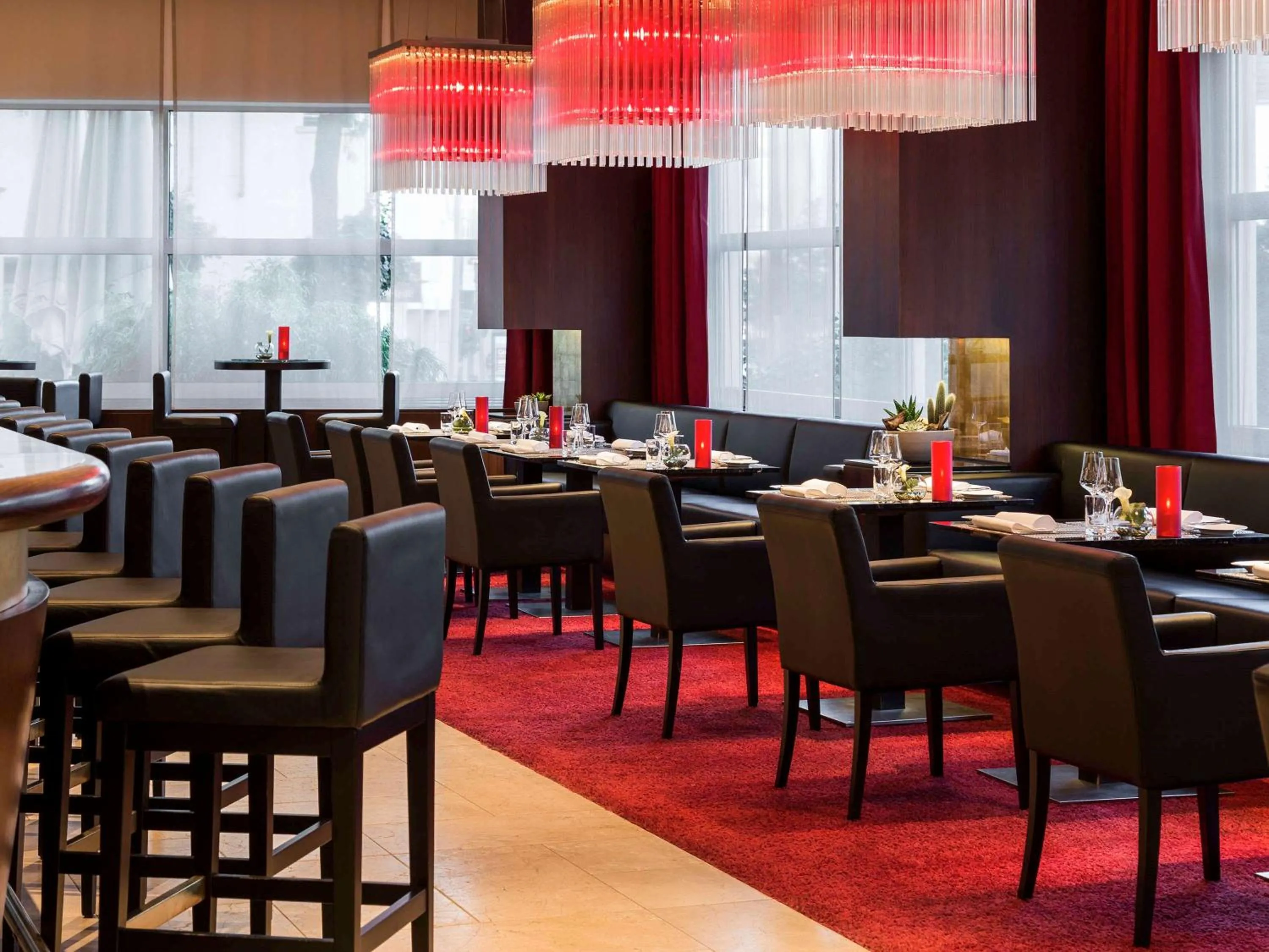 Restaurant/places to eat in Pullman Cologne