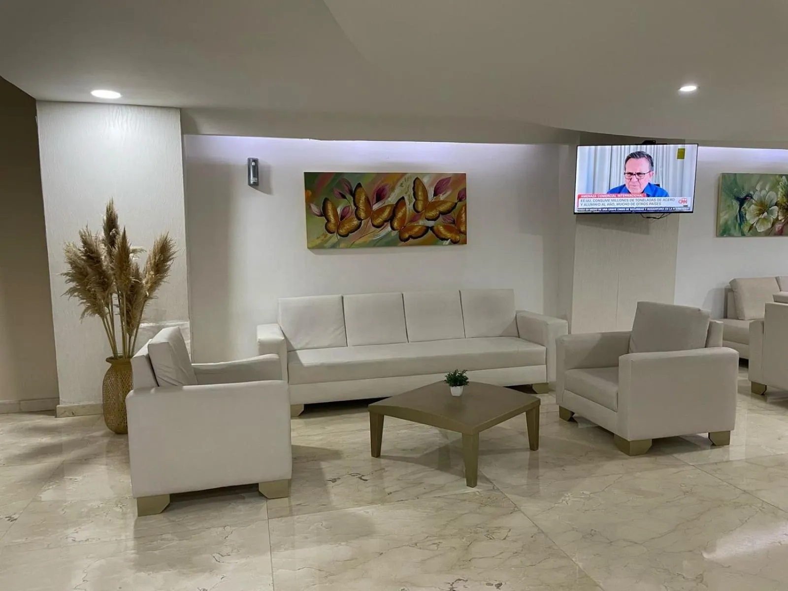 Lobby or reception in Hotel Charthon Barranquilla