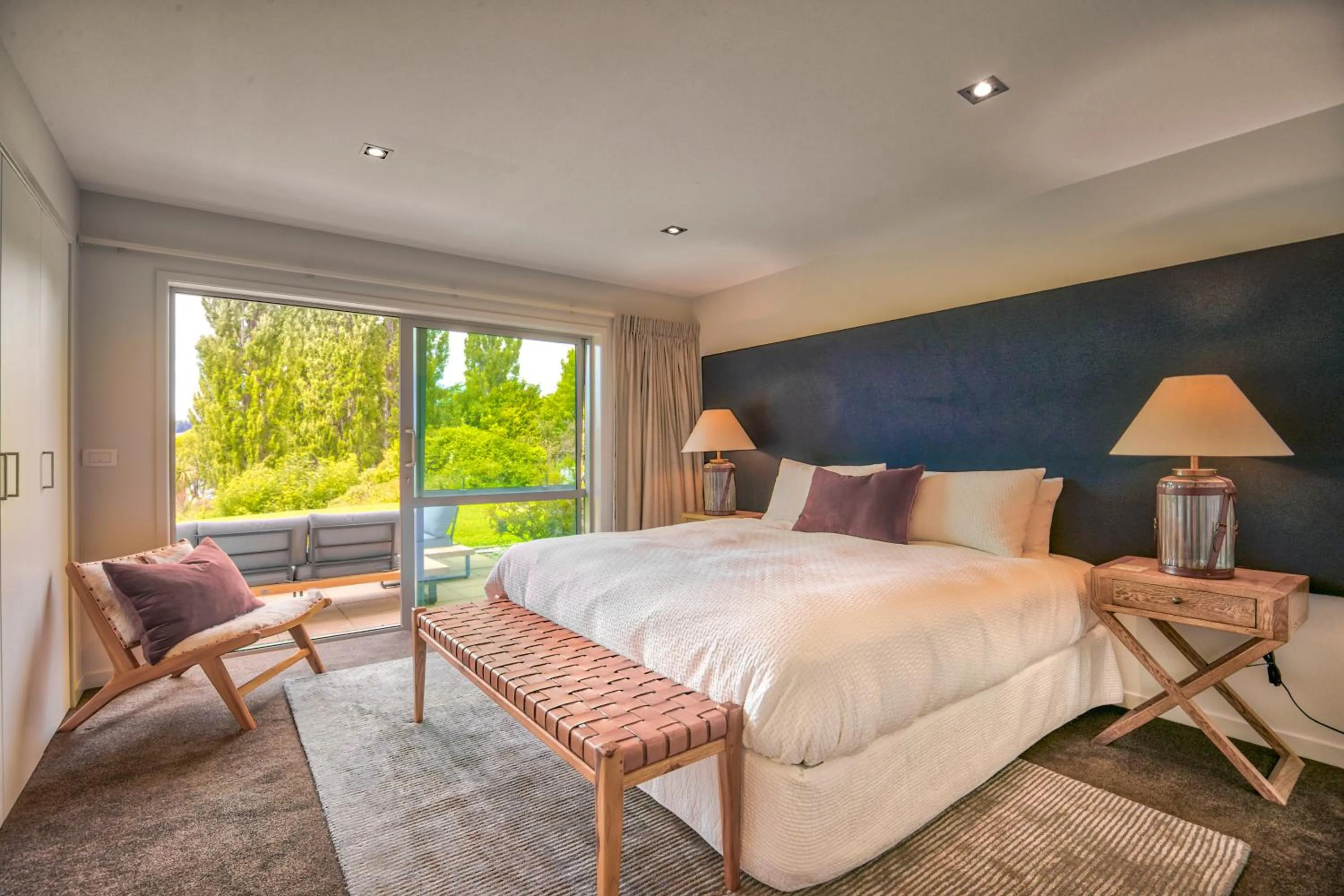 Bed in Waters Edge by Sotheby's Luxury Rental Homes