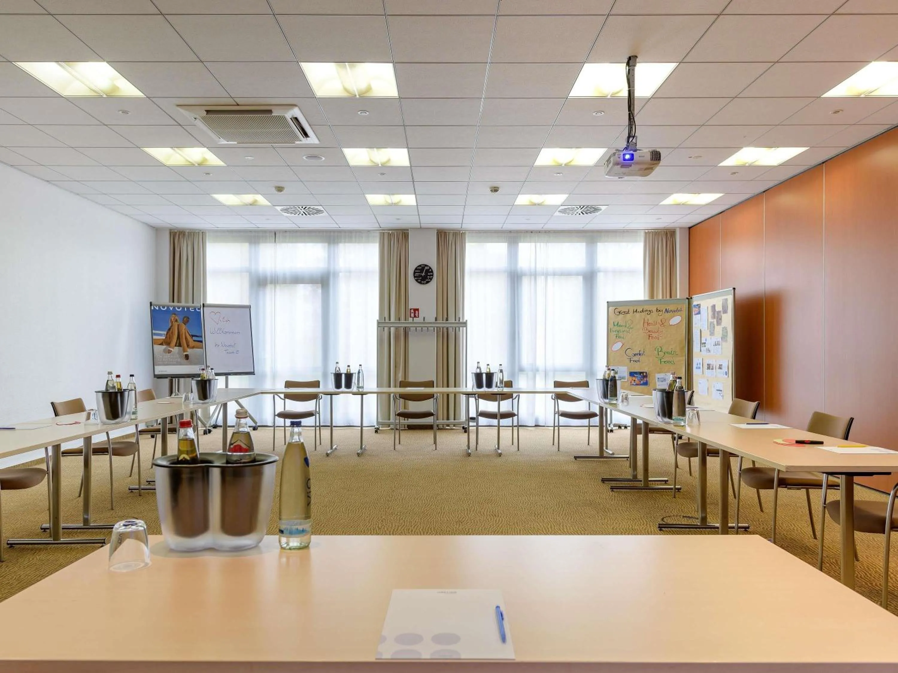 Meeting/conference room in Novotel Nürnberg am Messezentrum