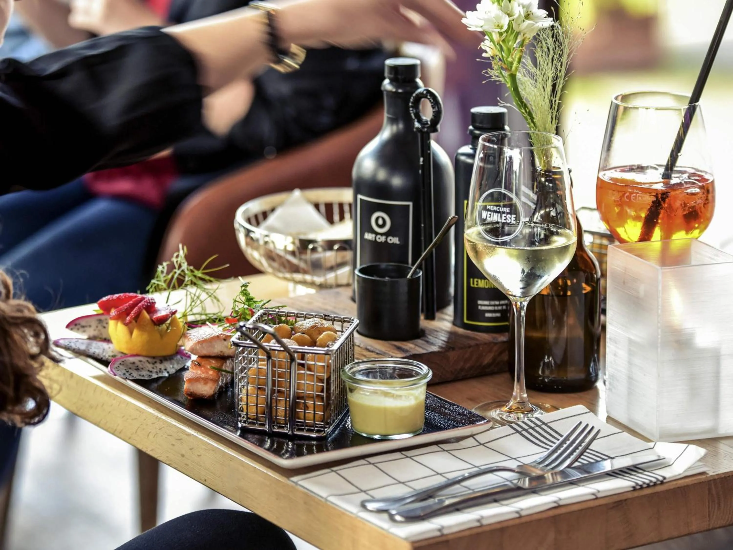 Restaurant/places to eat in Mercure Hotel Hamburg City