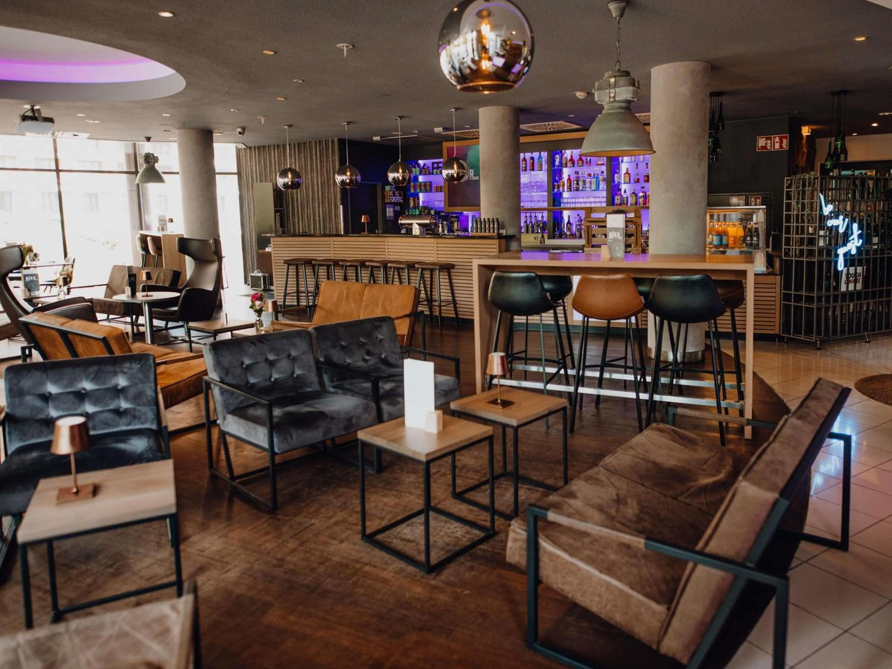 Lounge or bar in Mercure Hotel Hamburg City