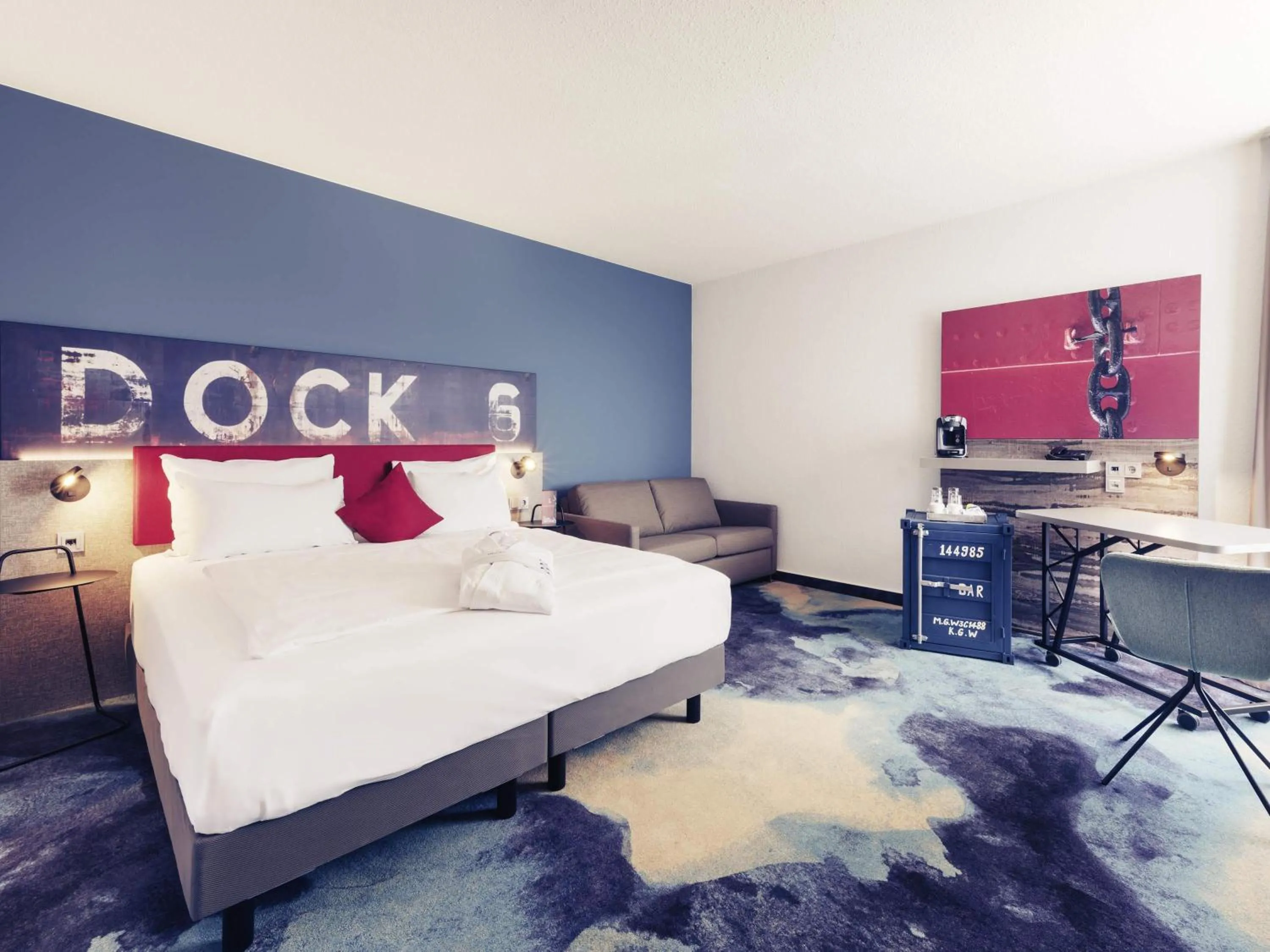 Bedroom, Bed in Mercure Hotel Hamburg City