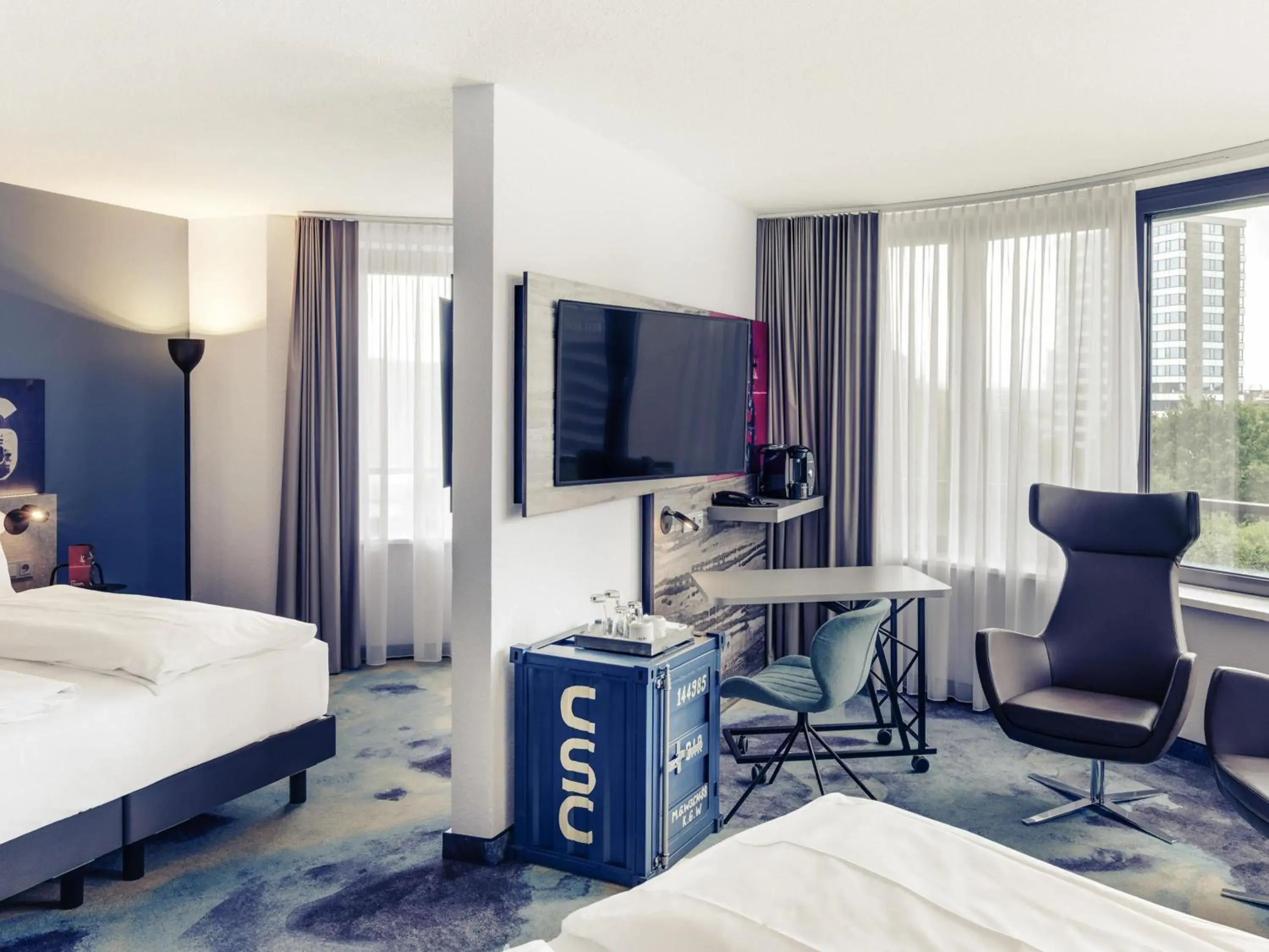 Bedroom, Bed in Mercure Hotel Hamburg City Bedroom, Bed in Mercure Hotel Hamburg City