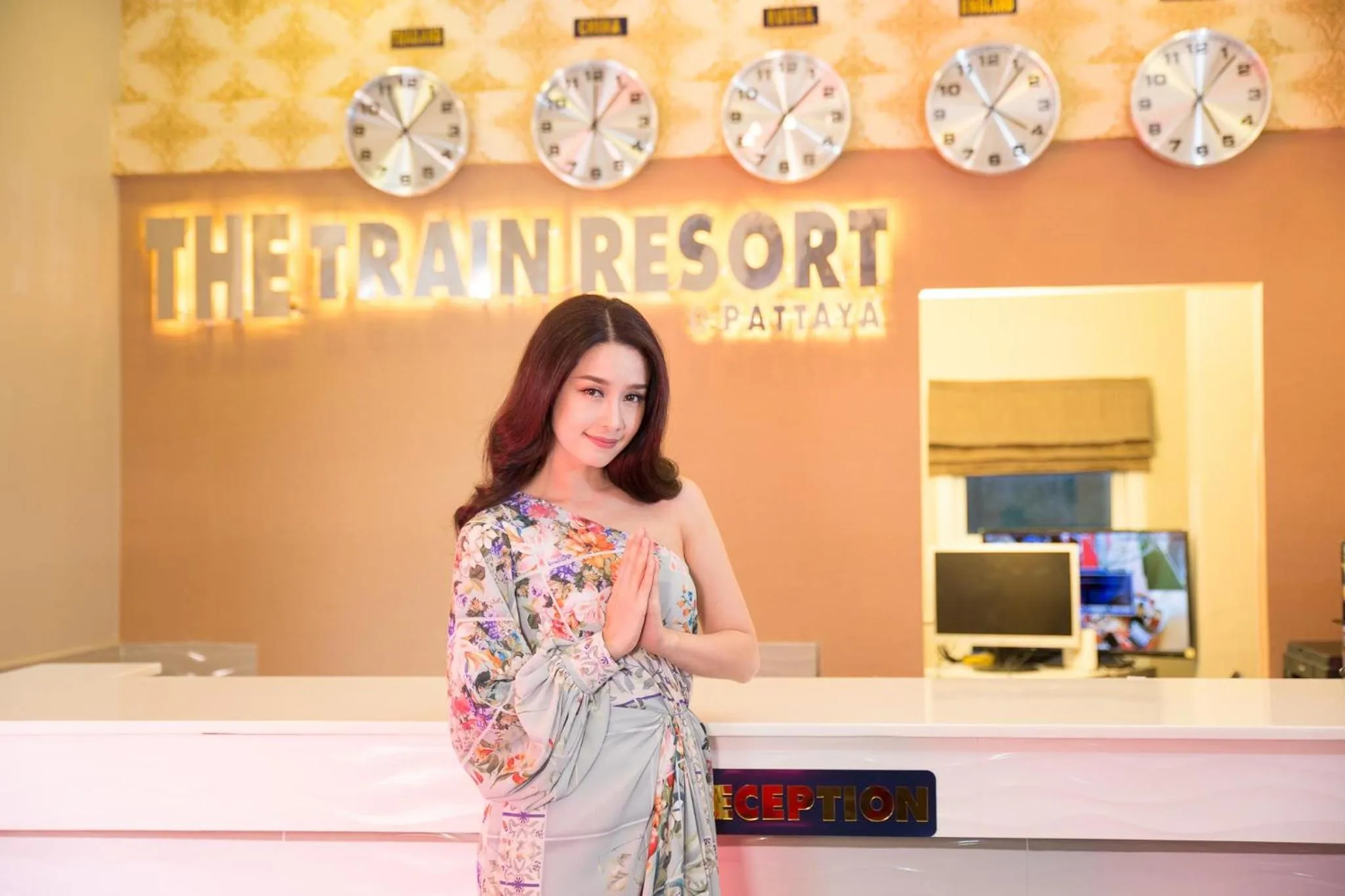 Lobby or reception in The Train Resort