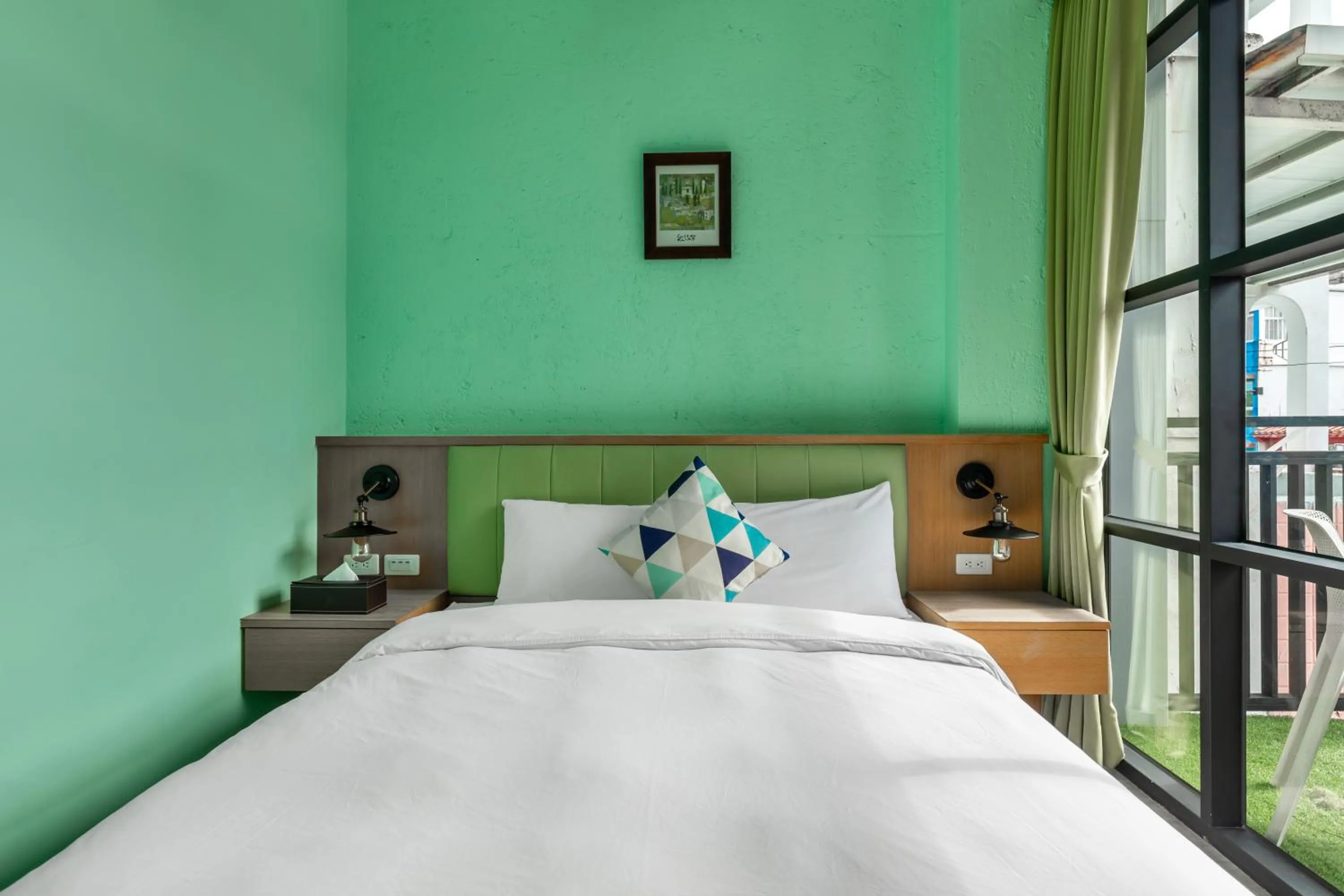 Photo of the whole room, Bed in 35.5 Inn