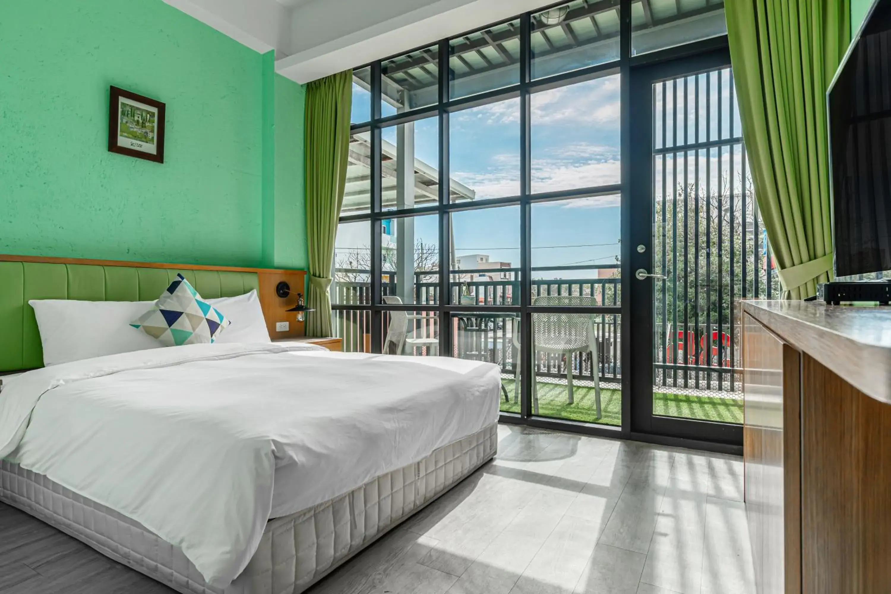 Photo of the whole room, Bed in 35.5 Inn Photo of the whole room, Bed in 35.5 Inn