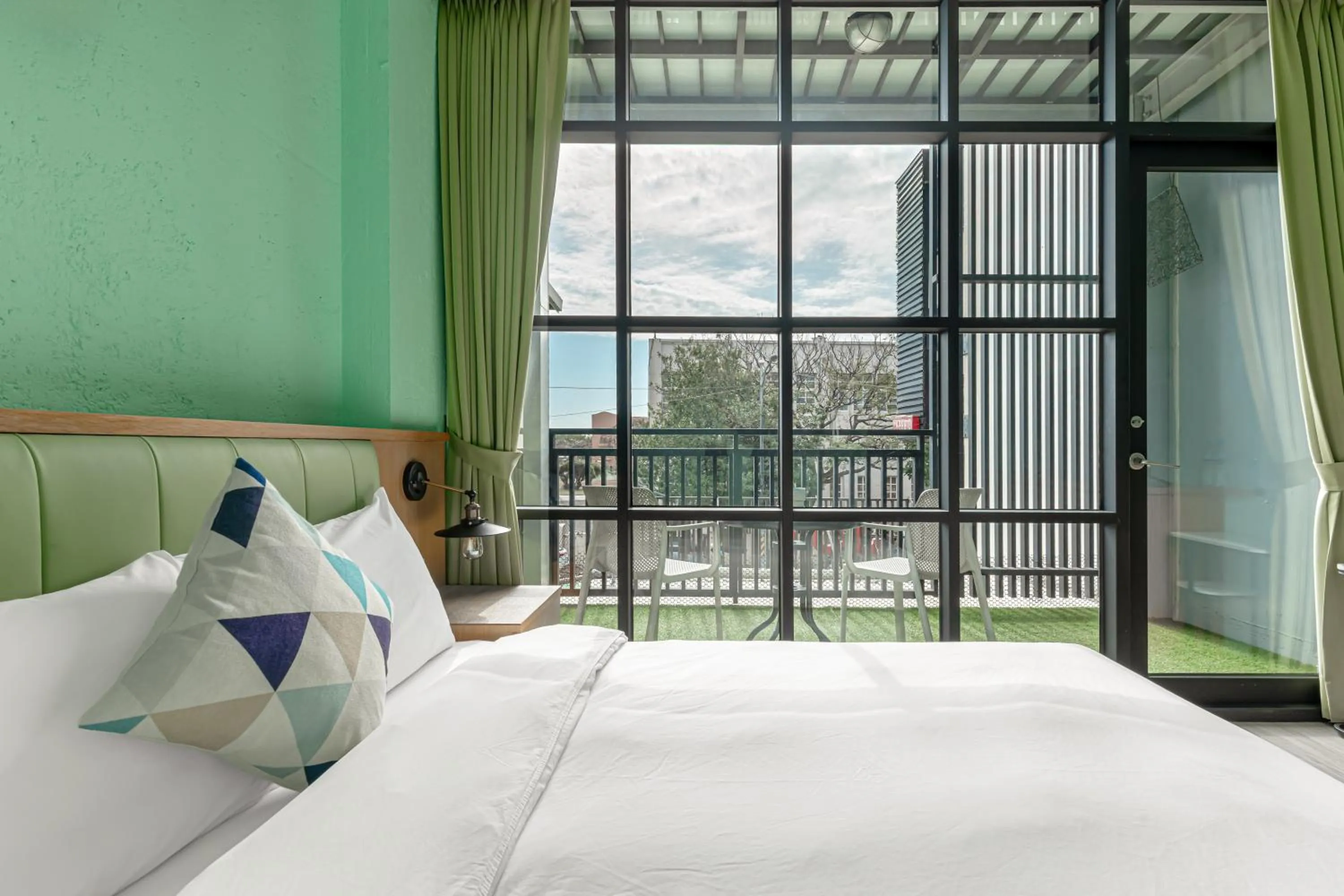 Photo of the whole room, Bed in 35.5 Inn