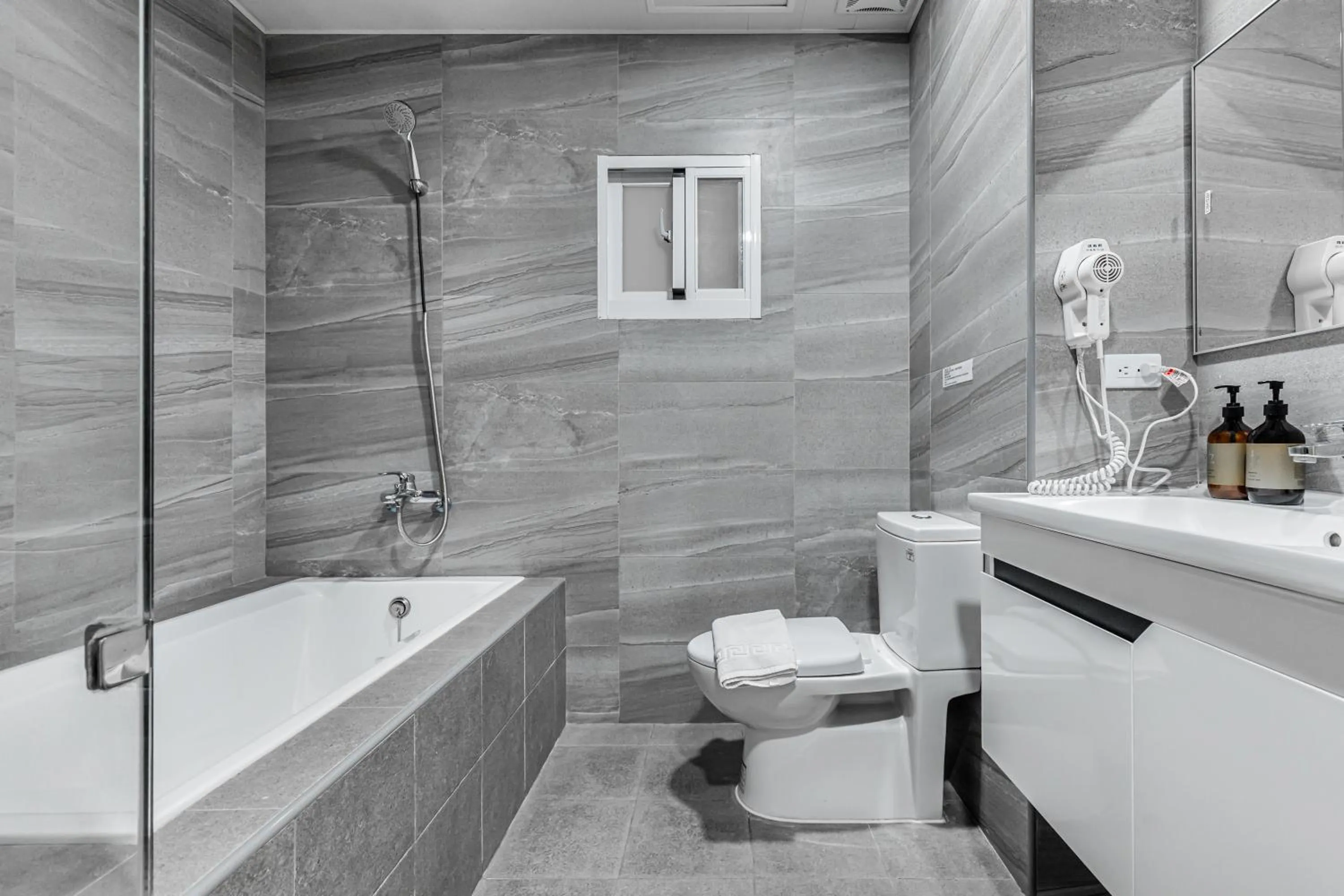 Bathroom in 35.5 Inn