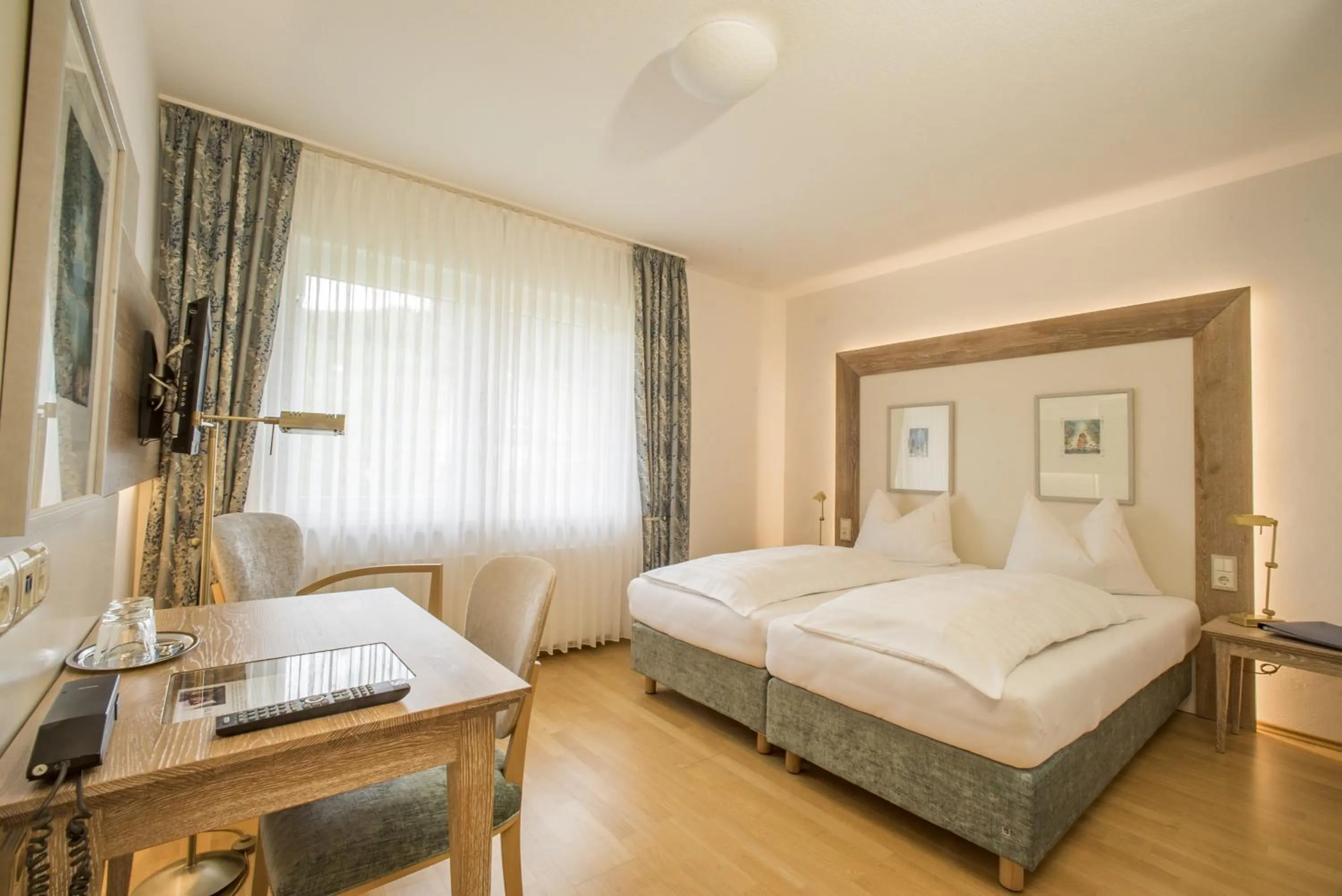 Photo of the whole room, Bed in Hotel im Auerbachtal