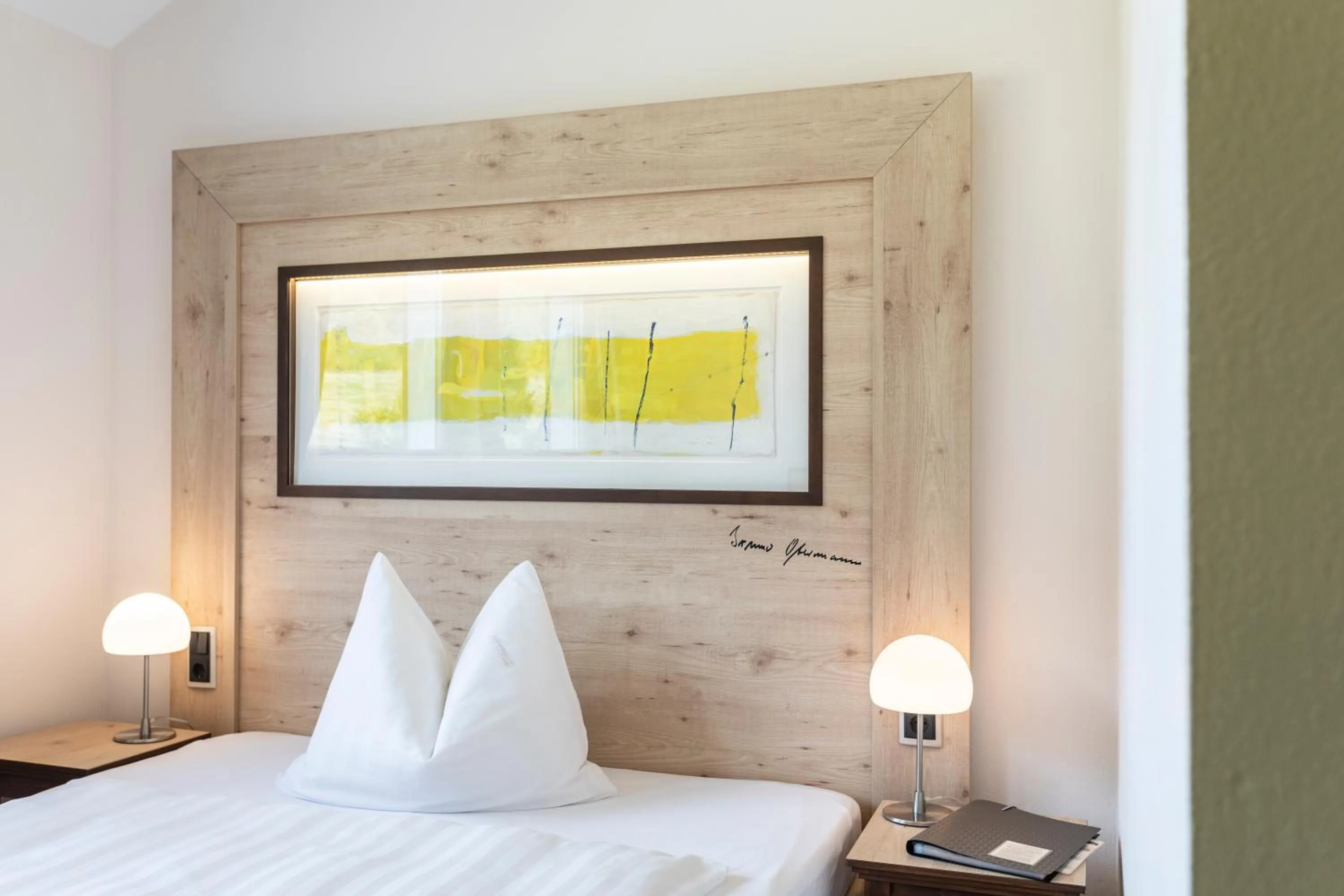 Decorative detail, Bed in Hotel im Auerbachtal