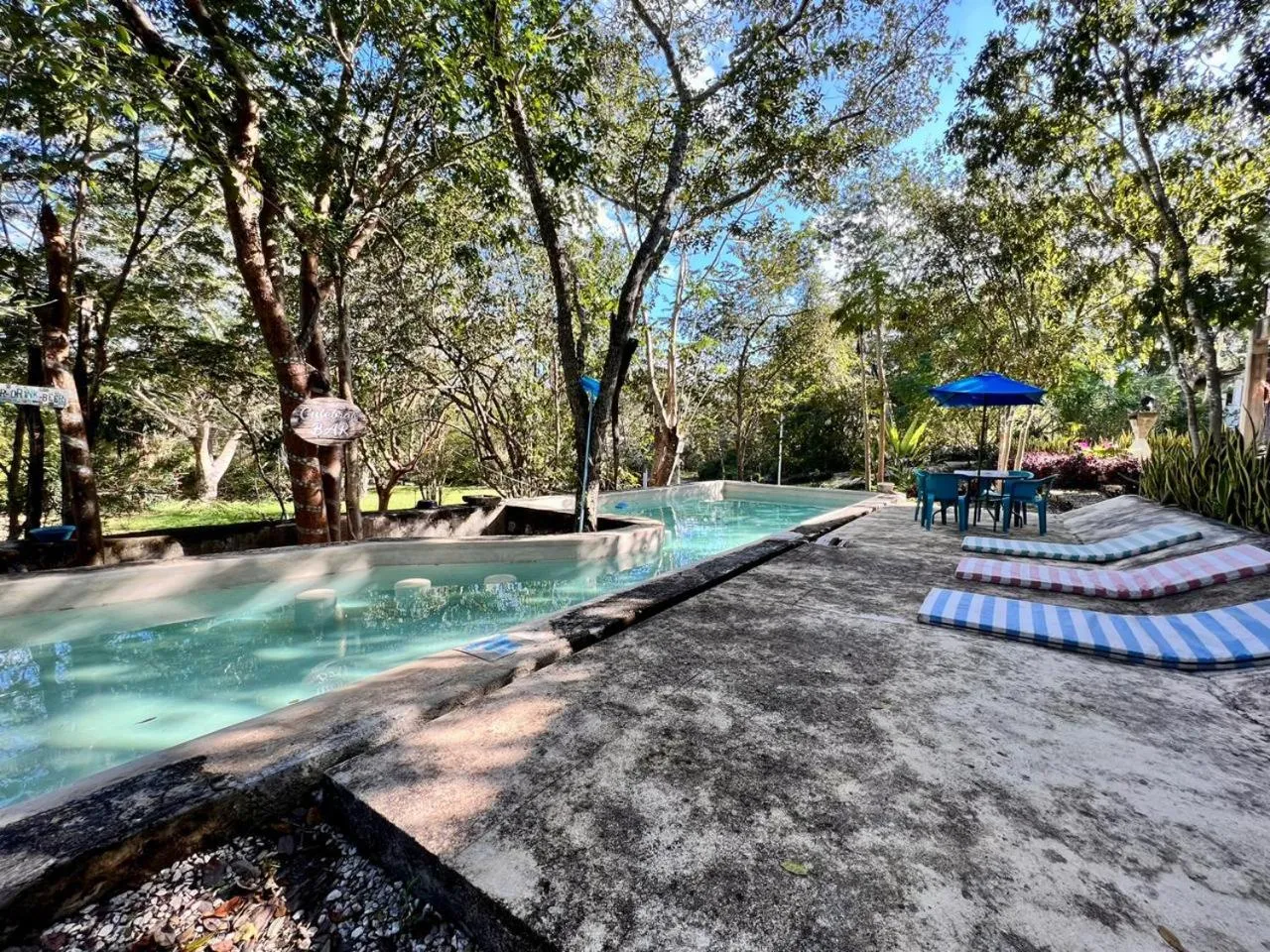 Spring in El Encanto - Hotel Boutique