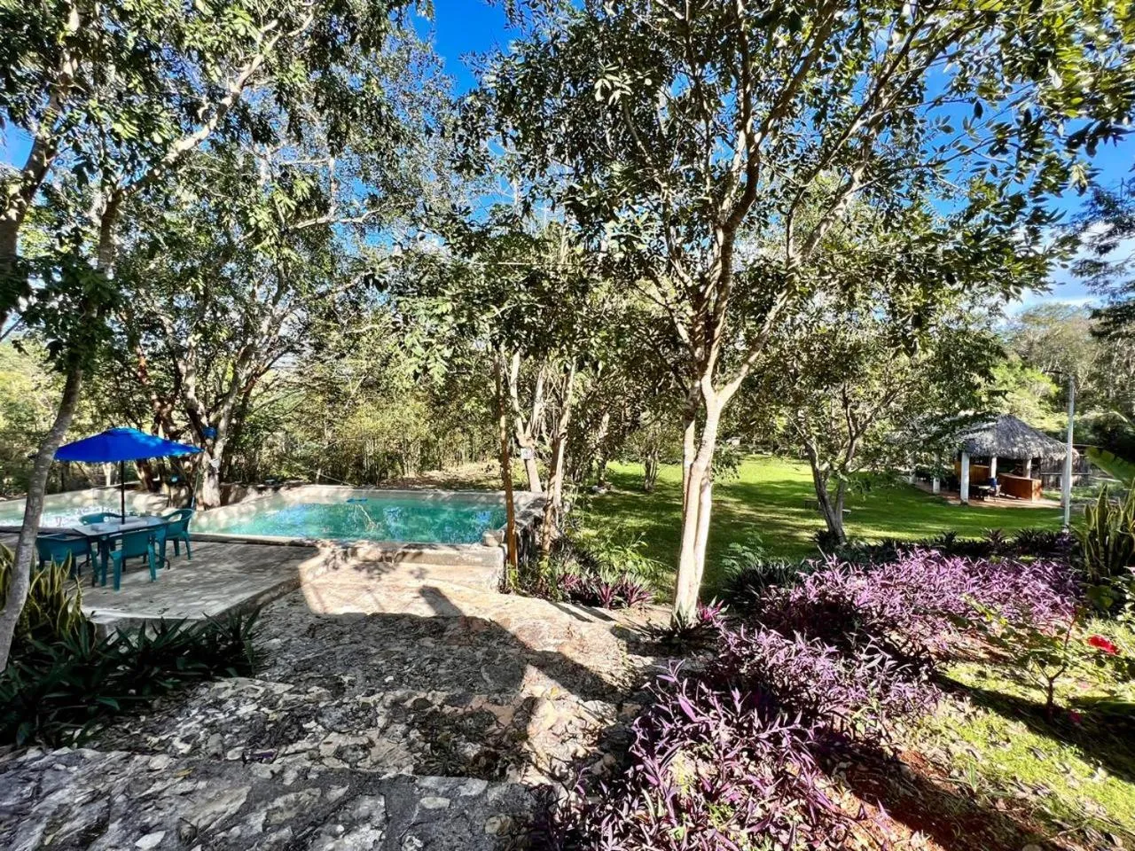 Spring in El Encanto - Hotel Boutique