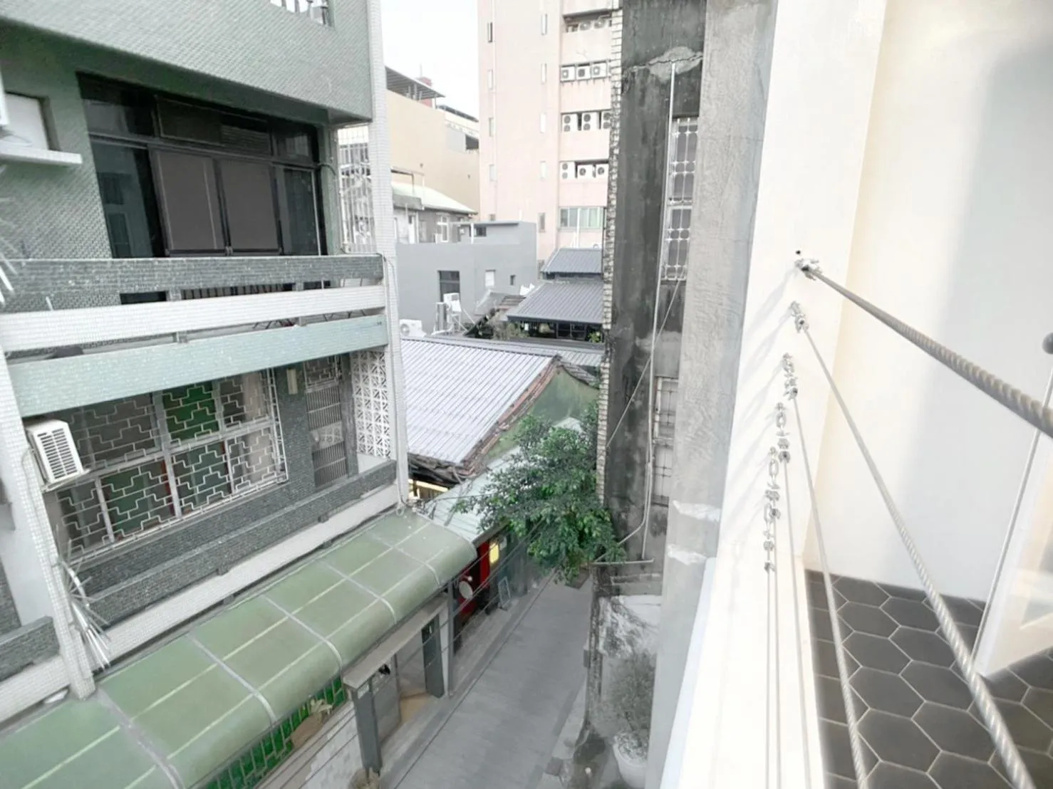 Neighbourhood in Spring Guest House