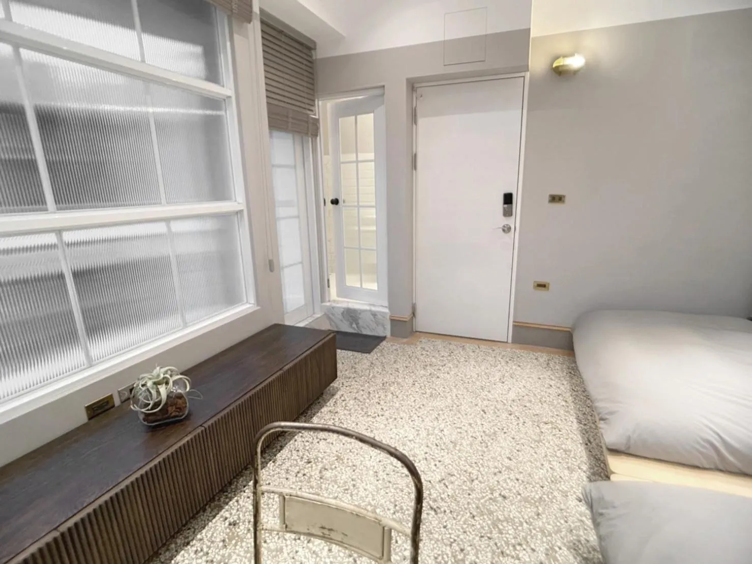 Living room in Spring Guest House