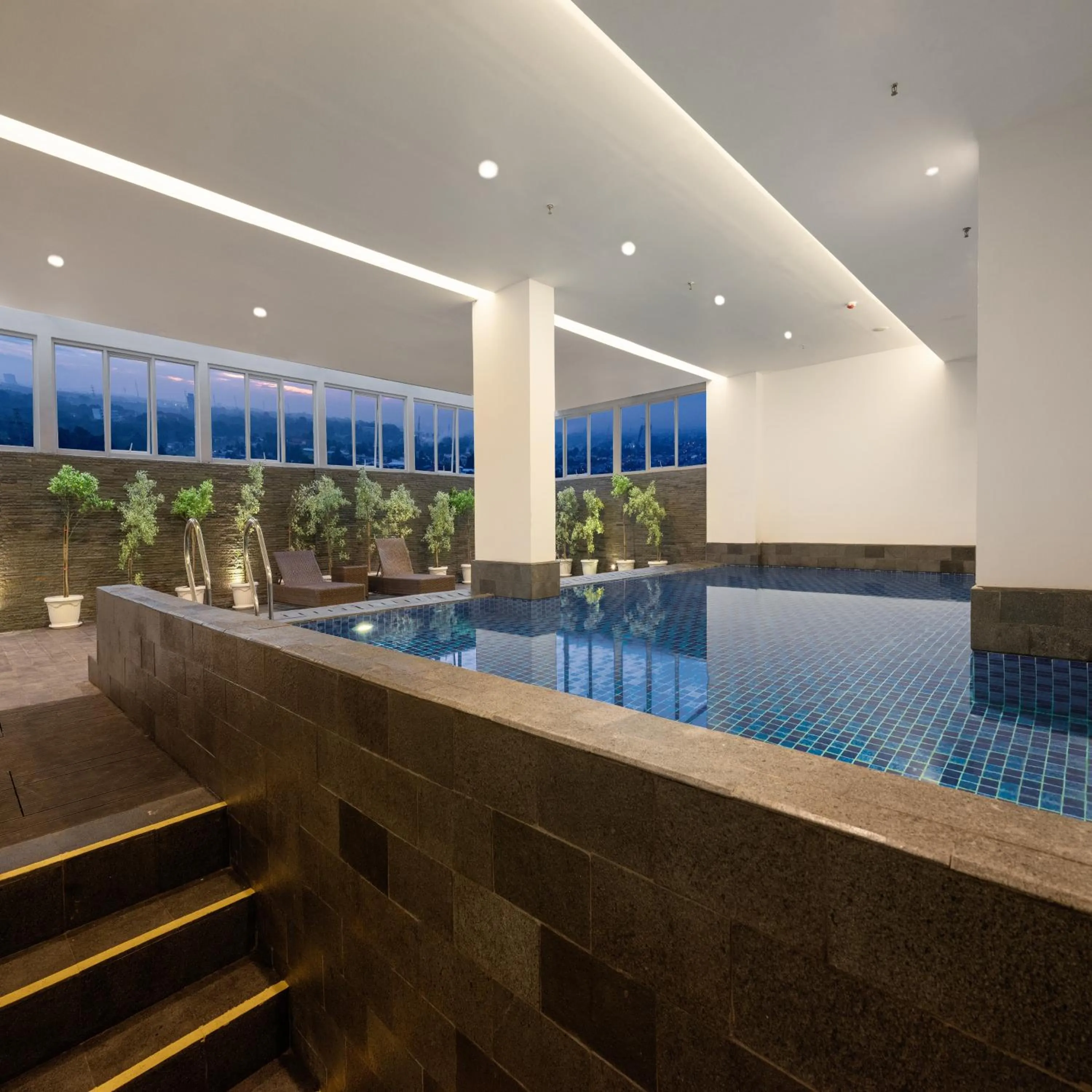 Swimming pool in favehotel Karawang