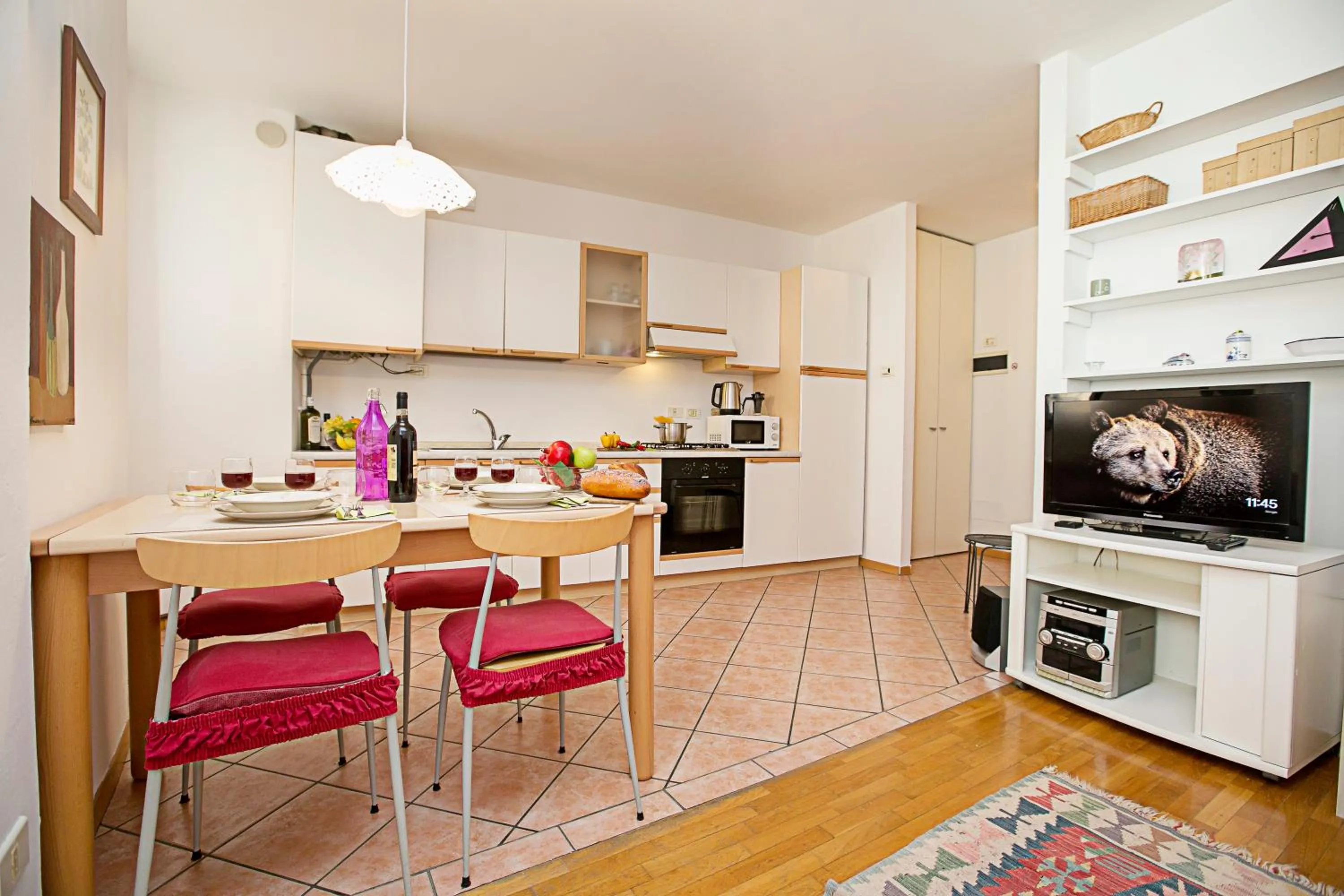 Kitchen or kitchenette in Appartamento Centro Storico Riva 2 - Happy Rentals