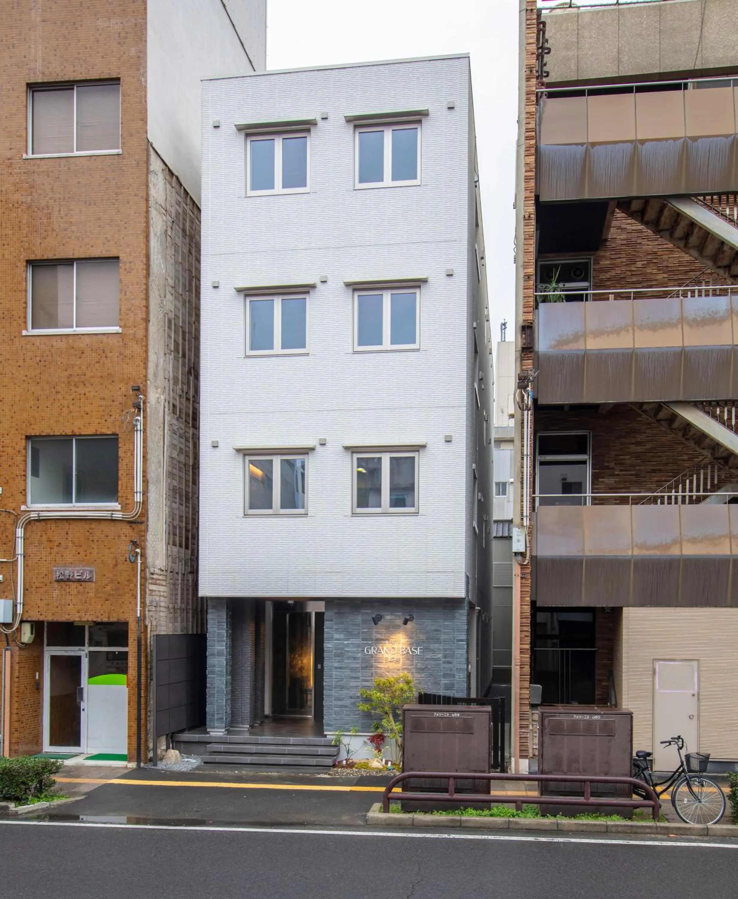 Property building in GRAND BASE Takamatsu