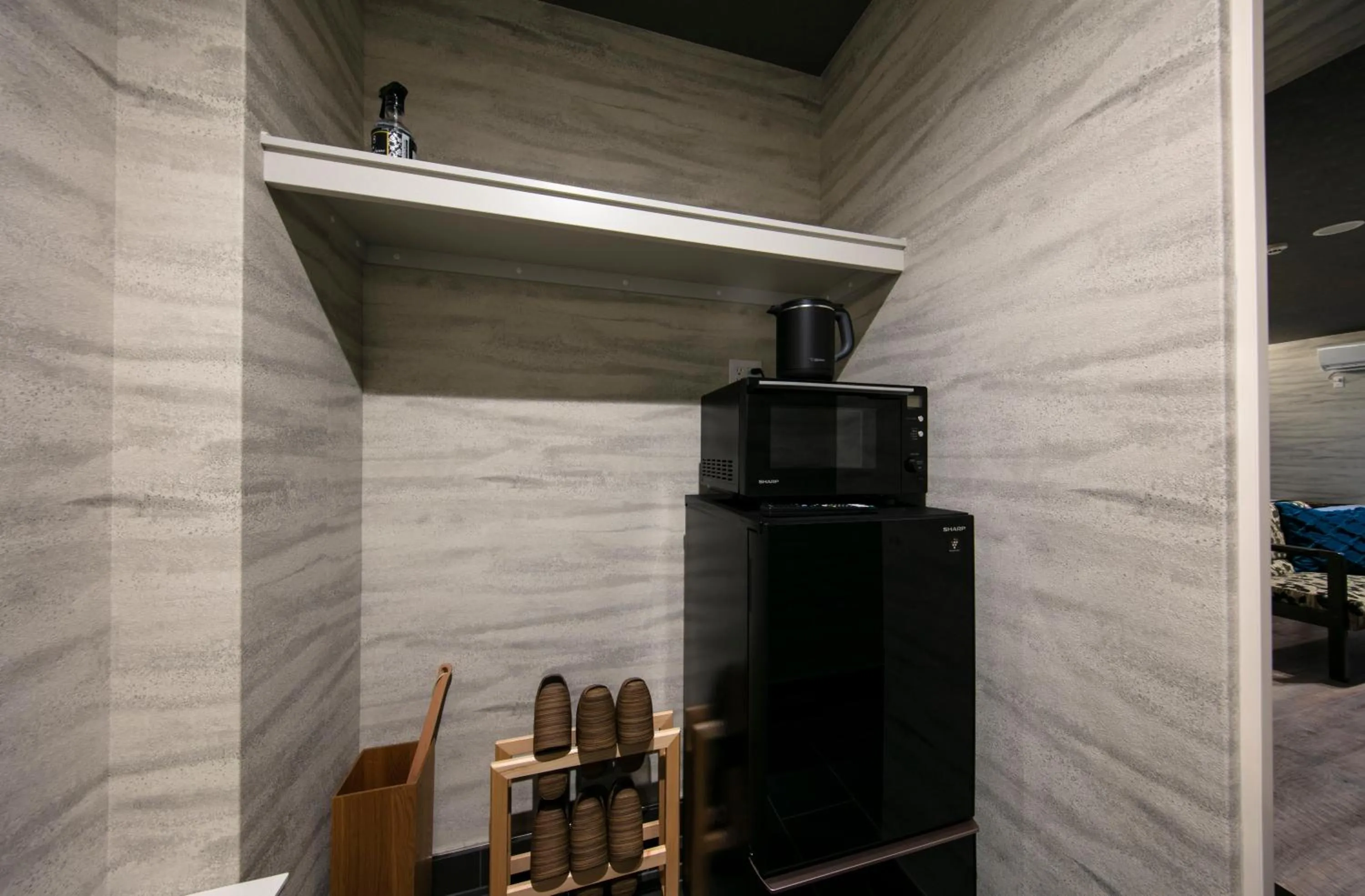 Photo of the whole room in GRAND BASE Takamatsu