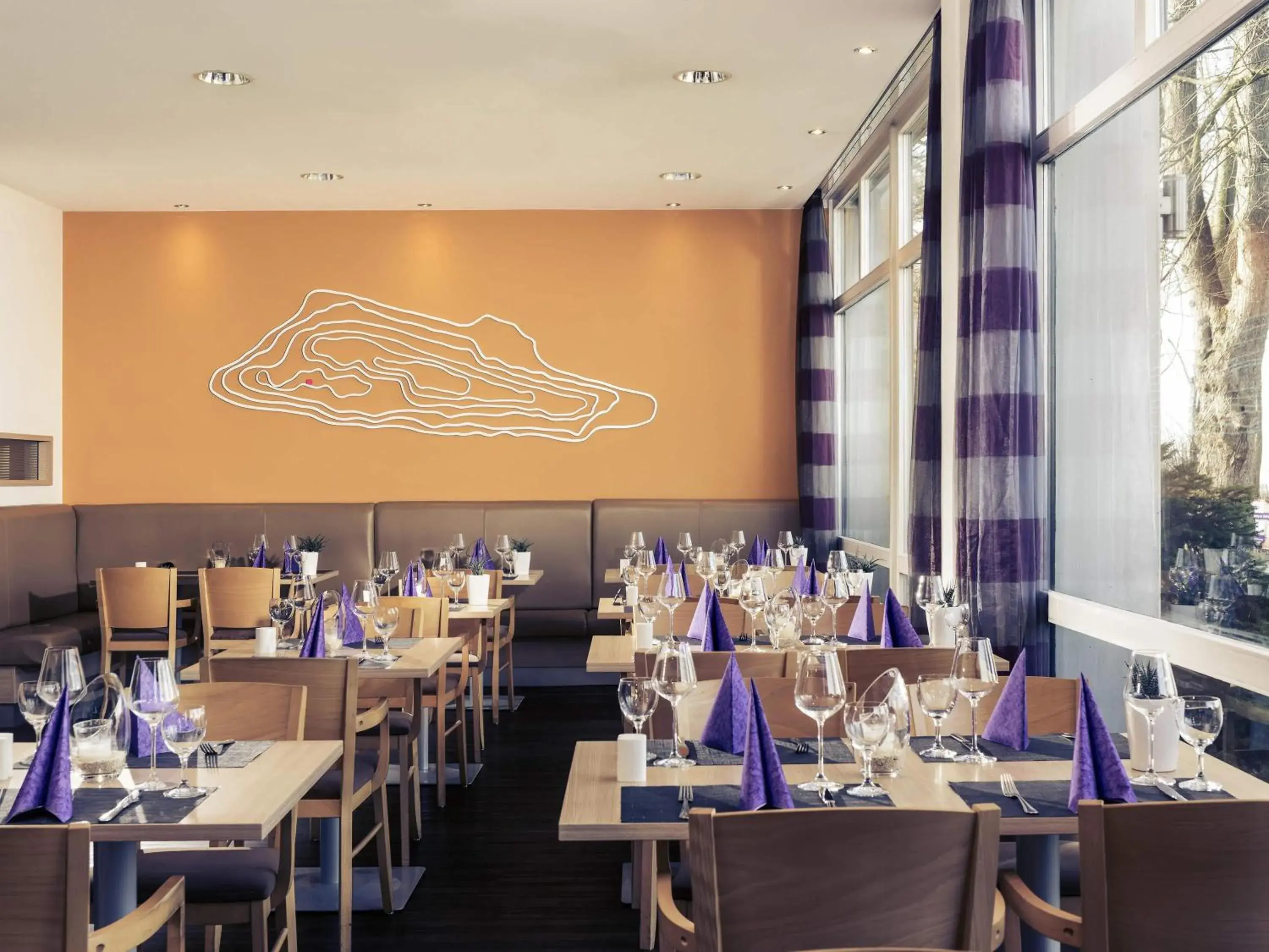 Breakfast in Mercure Hotel Bielefeld Johannisberg Breakfast in Mercure Hotel Bielefeld Johannisberg