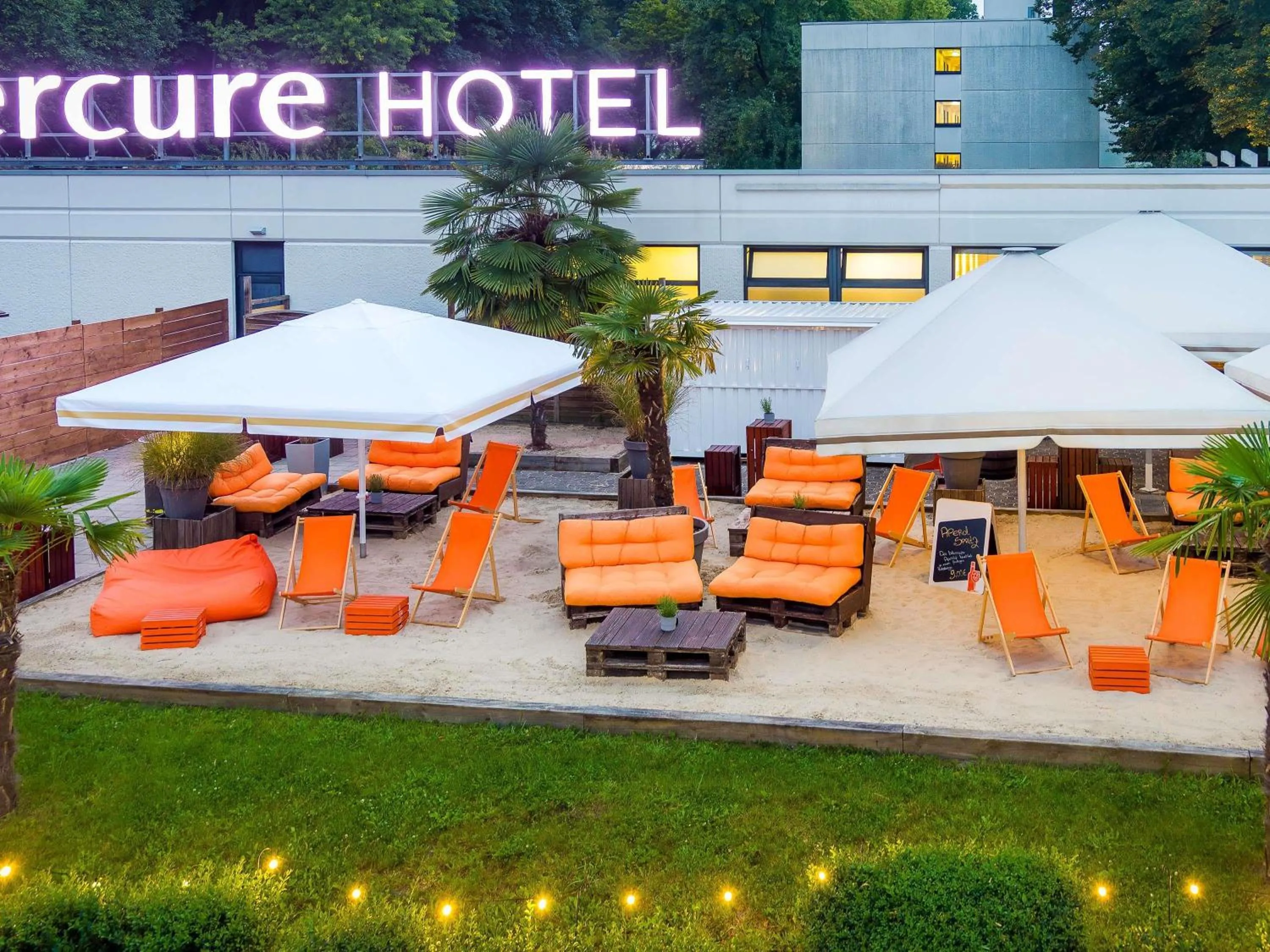 Property building in Mercure Hotel Bielefeld Johannisberg