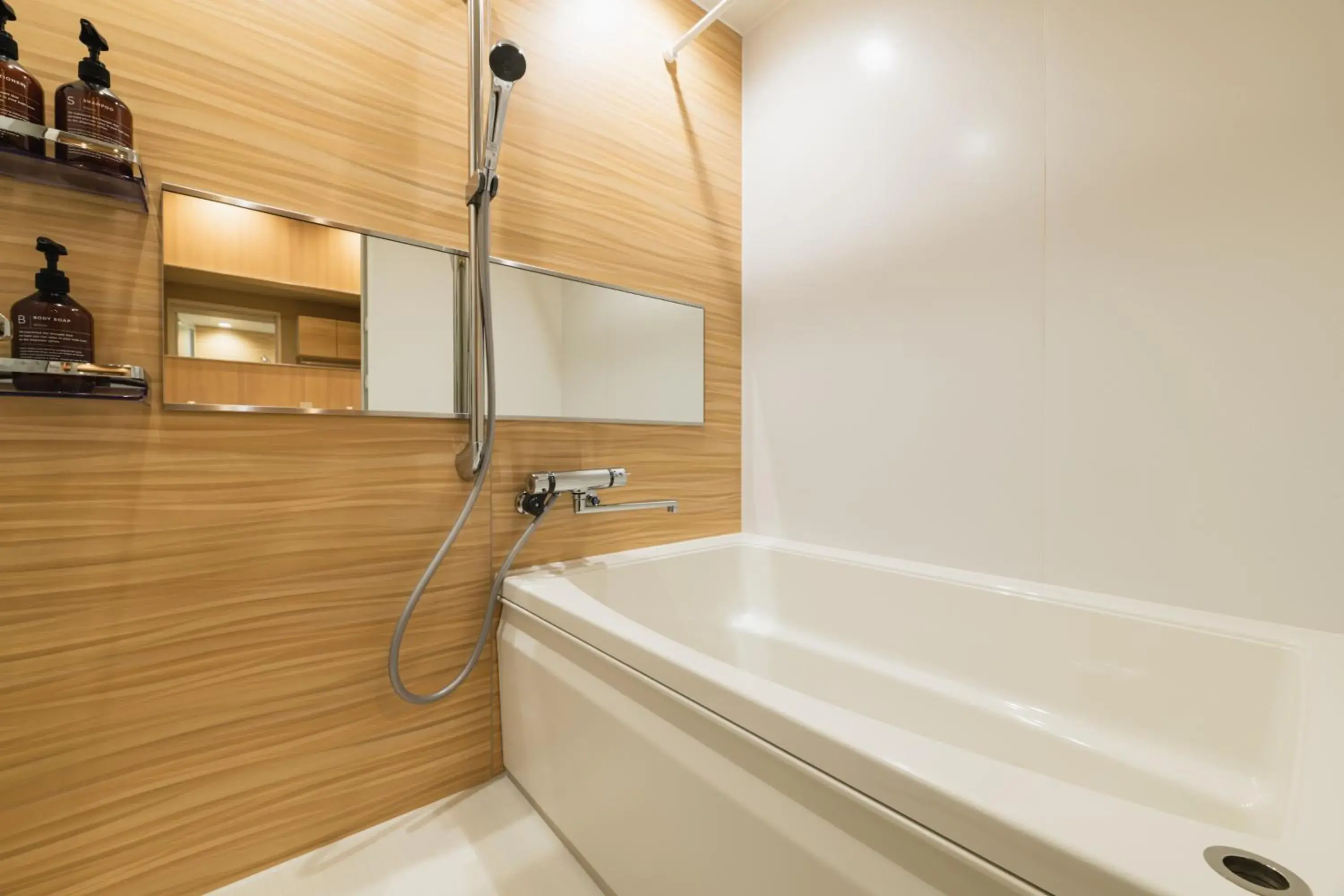 GRAND BASE Crane GRAND BASE Crane