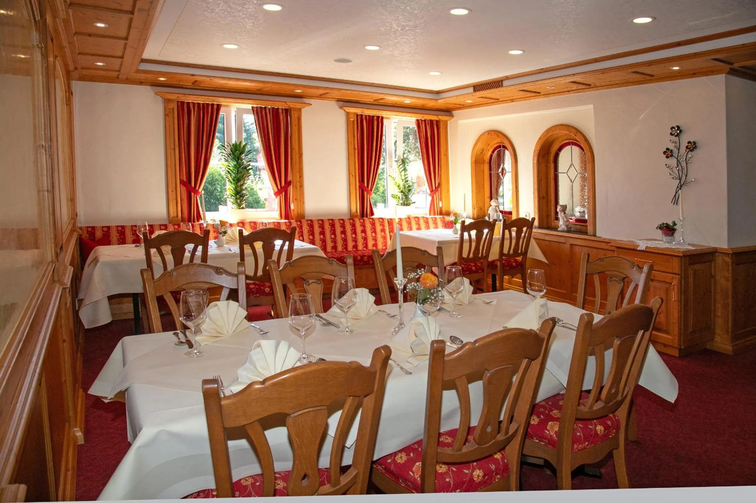 Restaurant/places to eat in Landhotel Halbfas-Alterauge