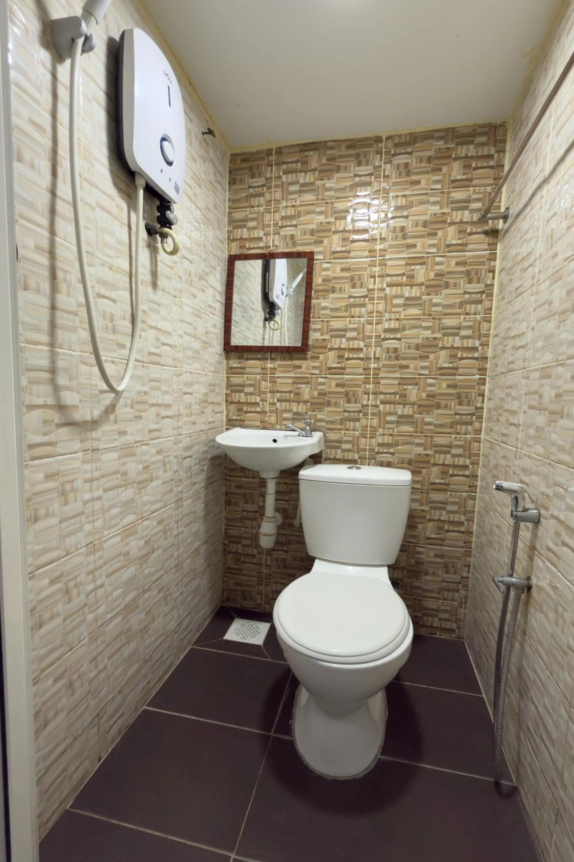 Shower in Hotel 3Winz Chow Kit Kuala Lumpur