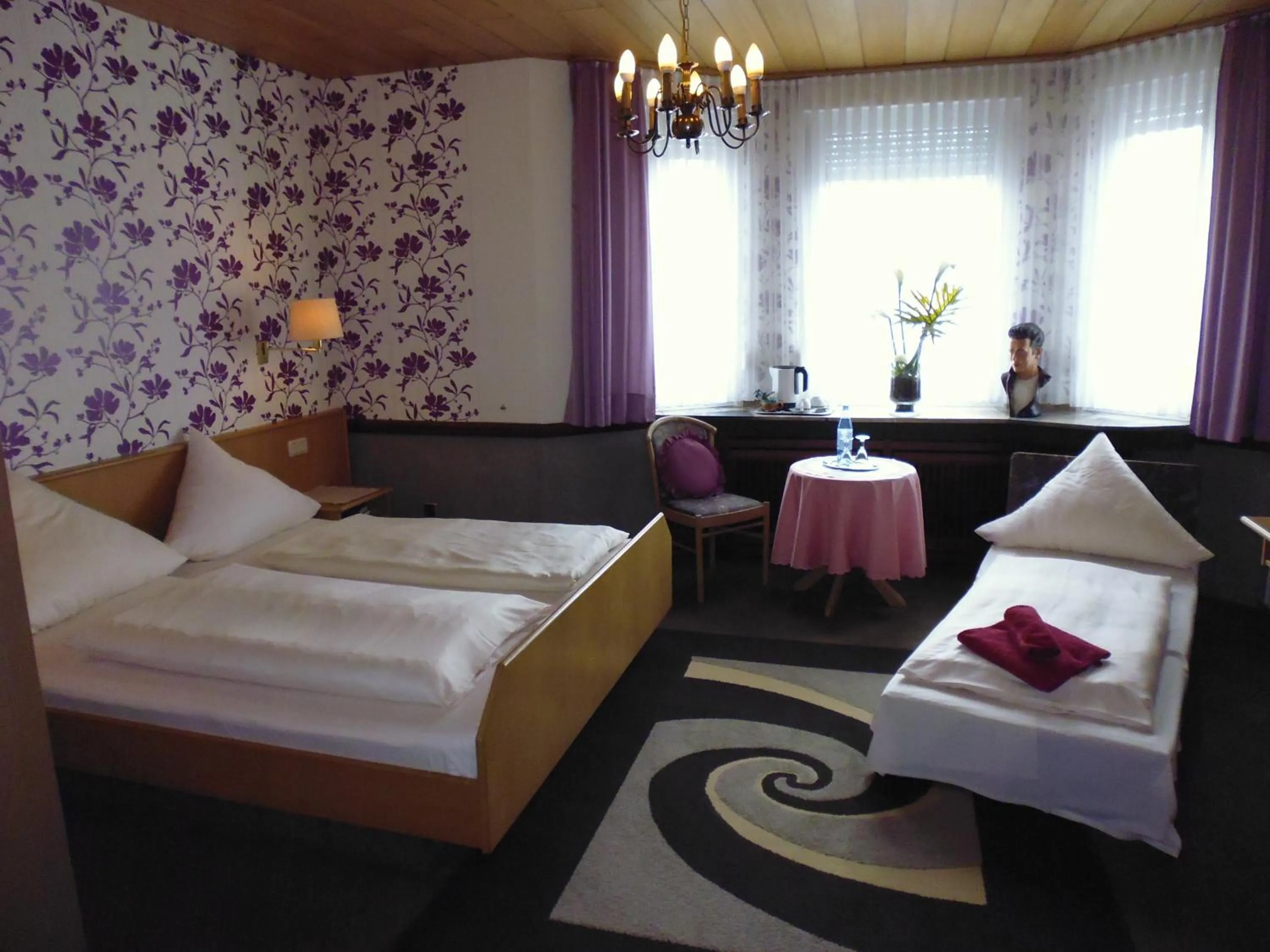 Photo of the whole room, Bed in Hotel Nassauer Hof