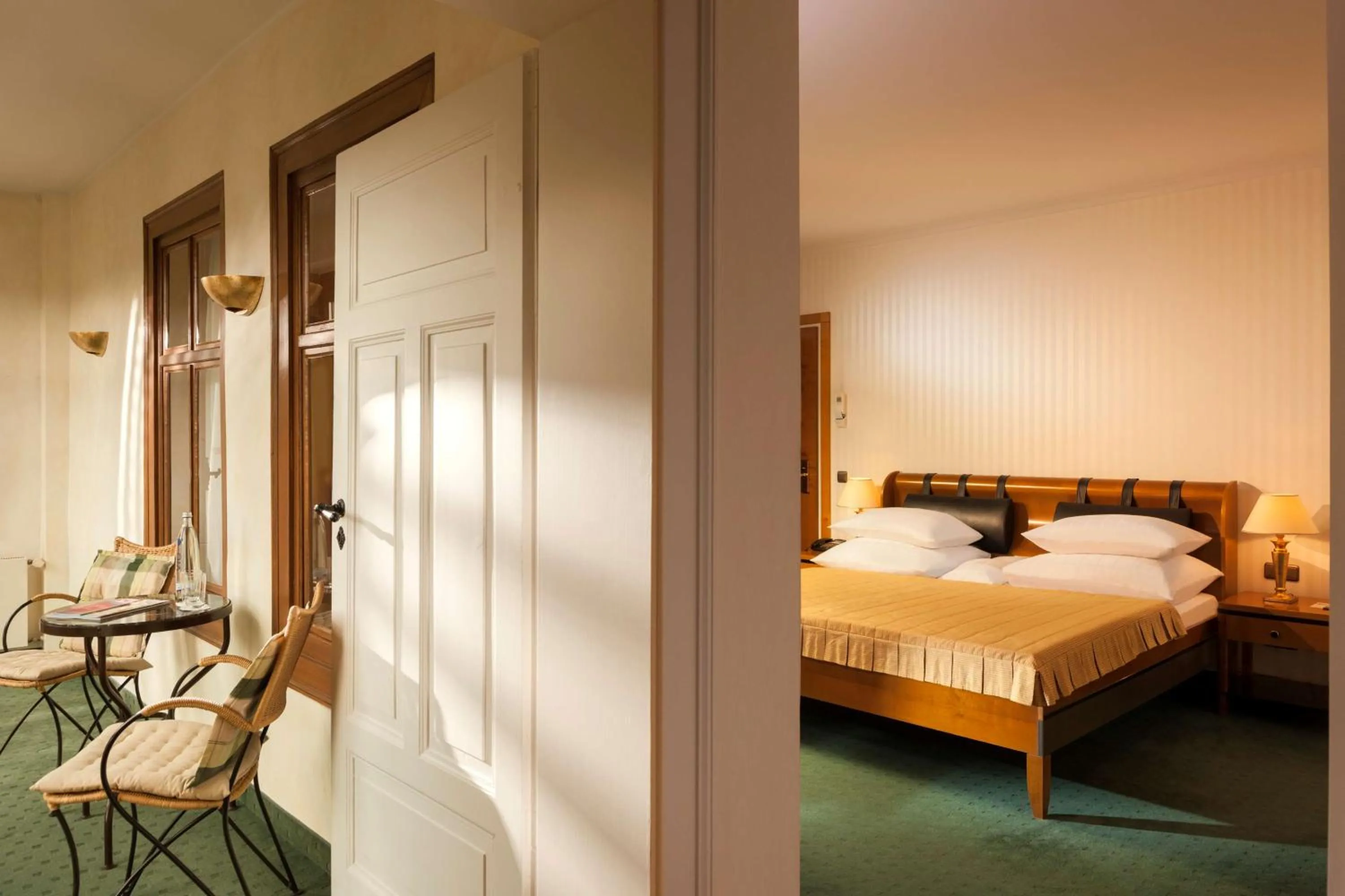 TV and multimedia, Bed in Dorint Am Goethepark Weimar