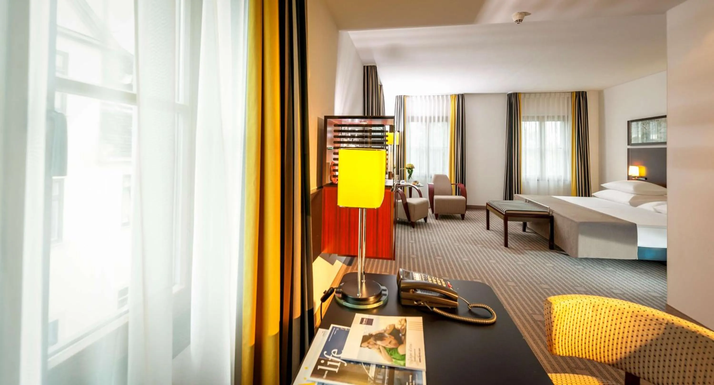 TV and multimedia, Bed in Dorint Am Goethepark Weimar