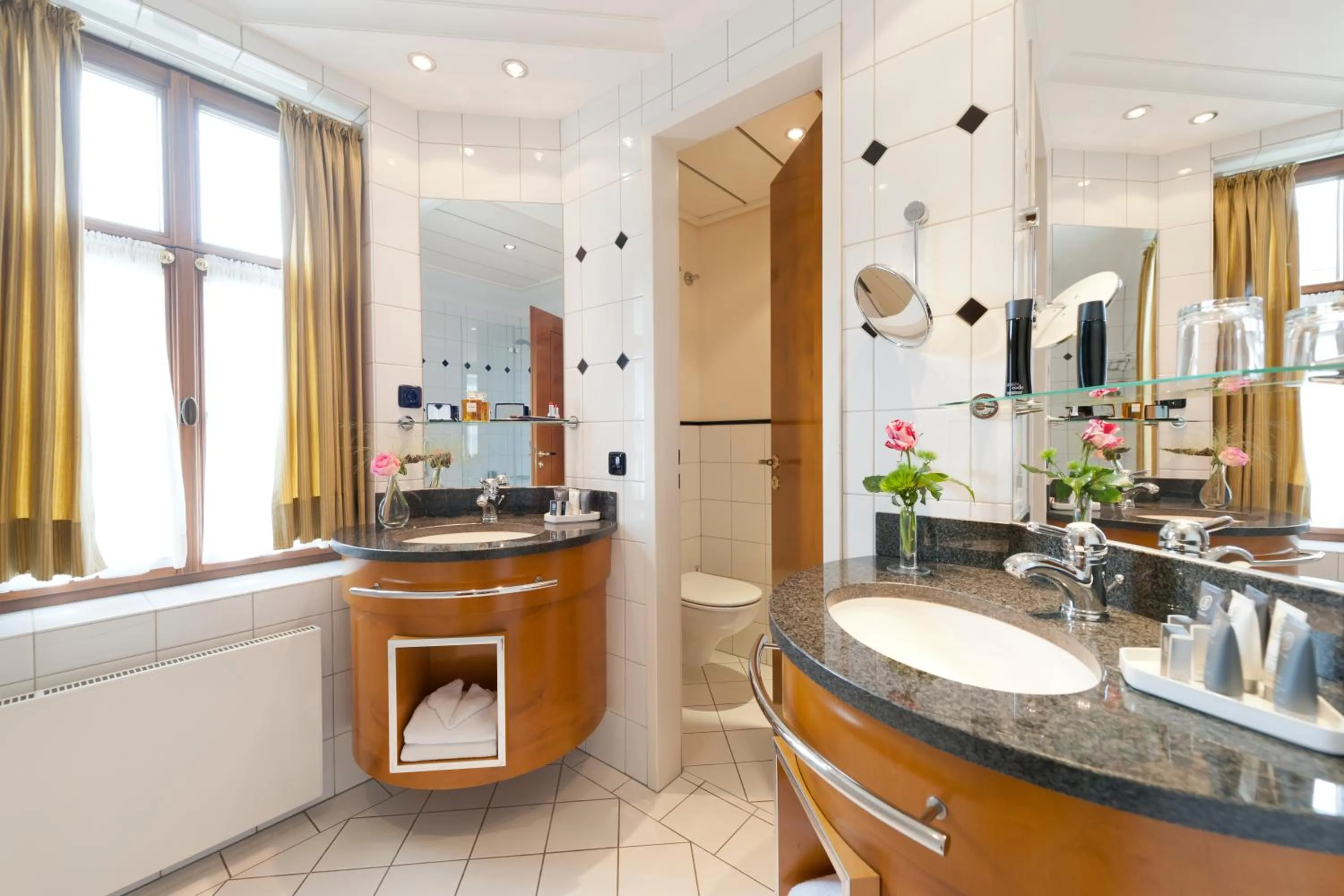 Bathroom in Dorint Am Goethepark Weimar