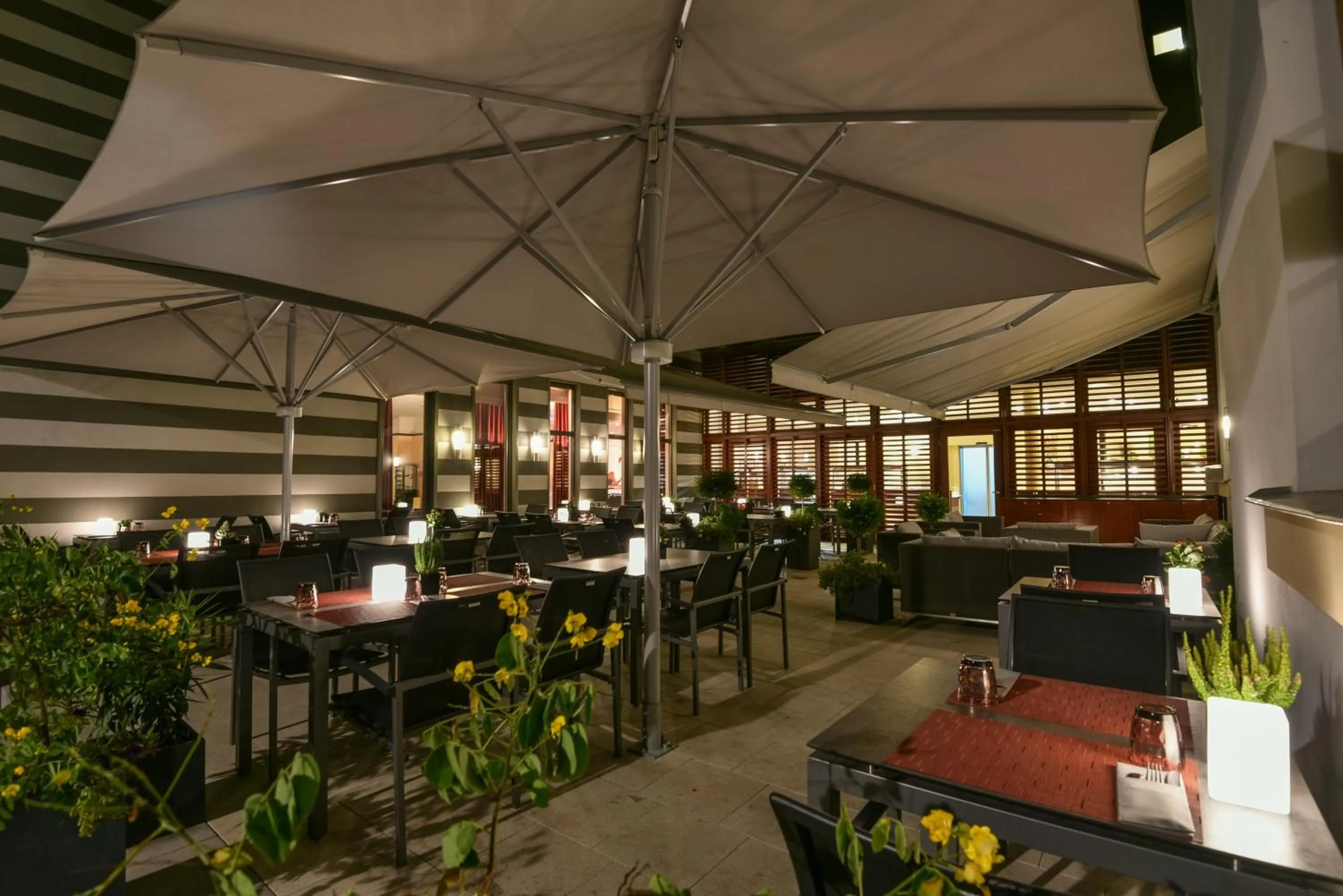 Restaurant/places to eat in Dorint Am Goethepark Weimar