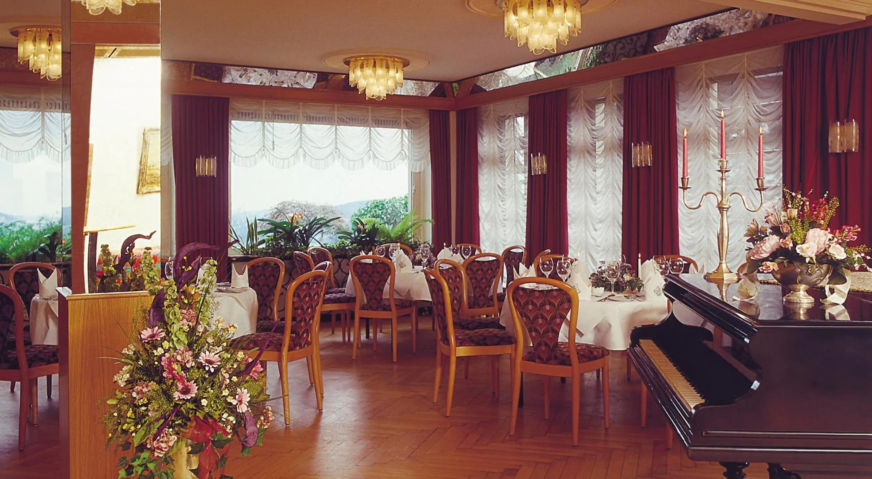 Restaurant/places to eat in Burghotel Volmarstein